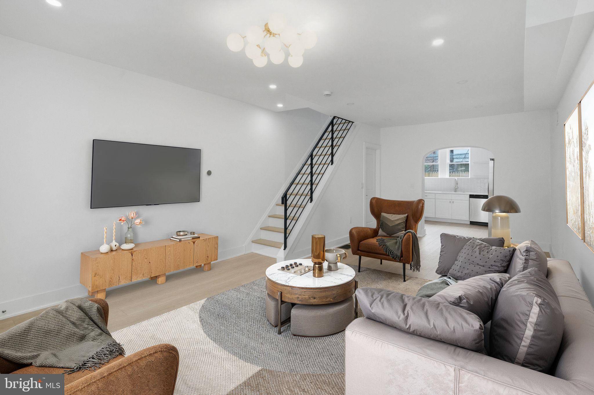 Philadelphia, PA 19148,2033 S MILDRED ST