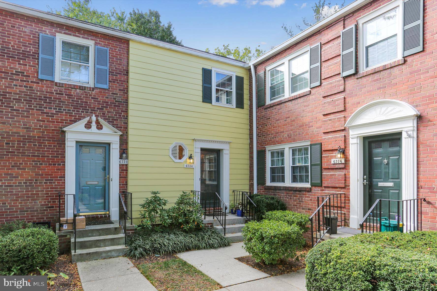 Chevy Chase, MD 20815,6734 HILLANDALE RD #9