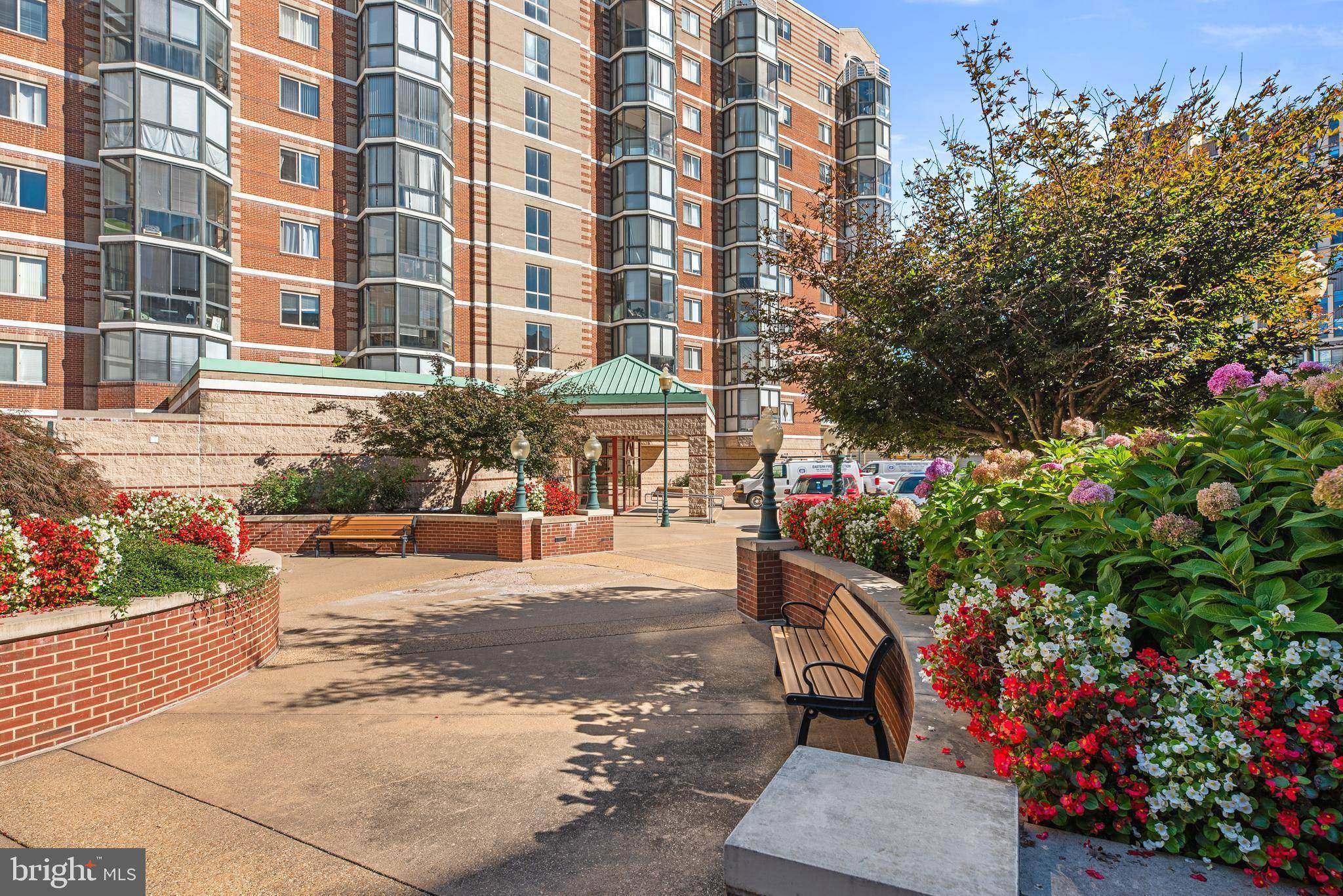 Rockville, MD 20850,24 COURTHOUSE SQ #609