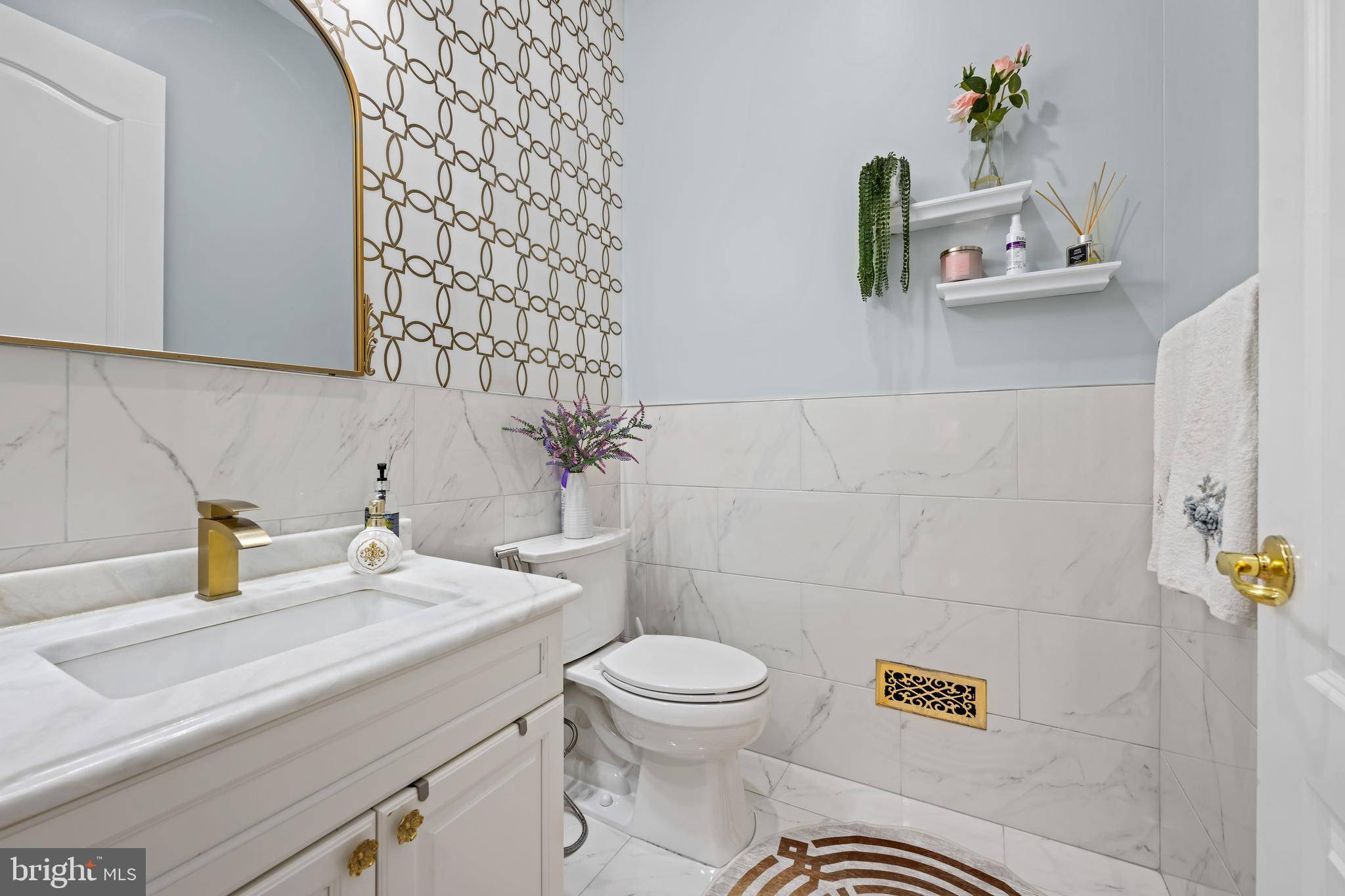 Mount Laurel, NJ 08054,6 BUOY DR