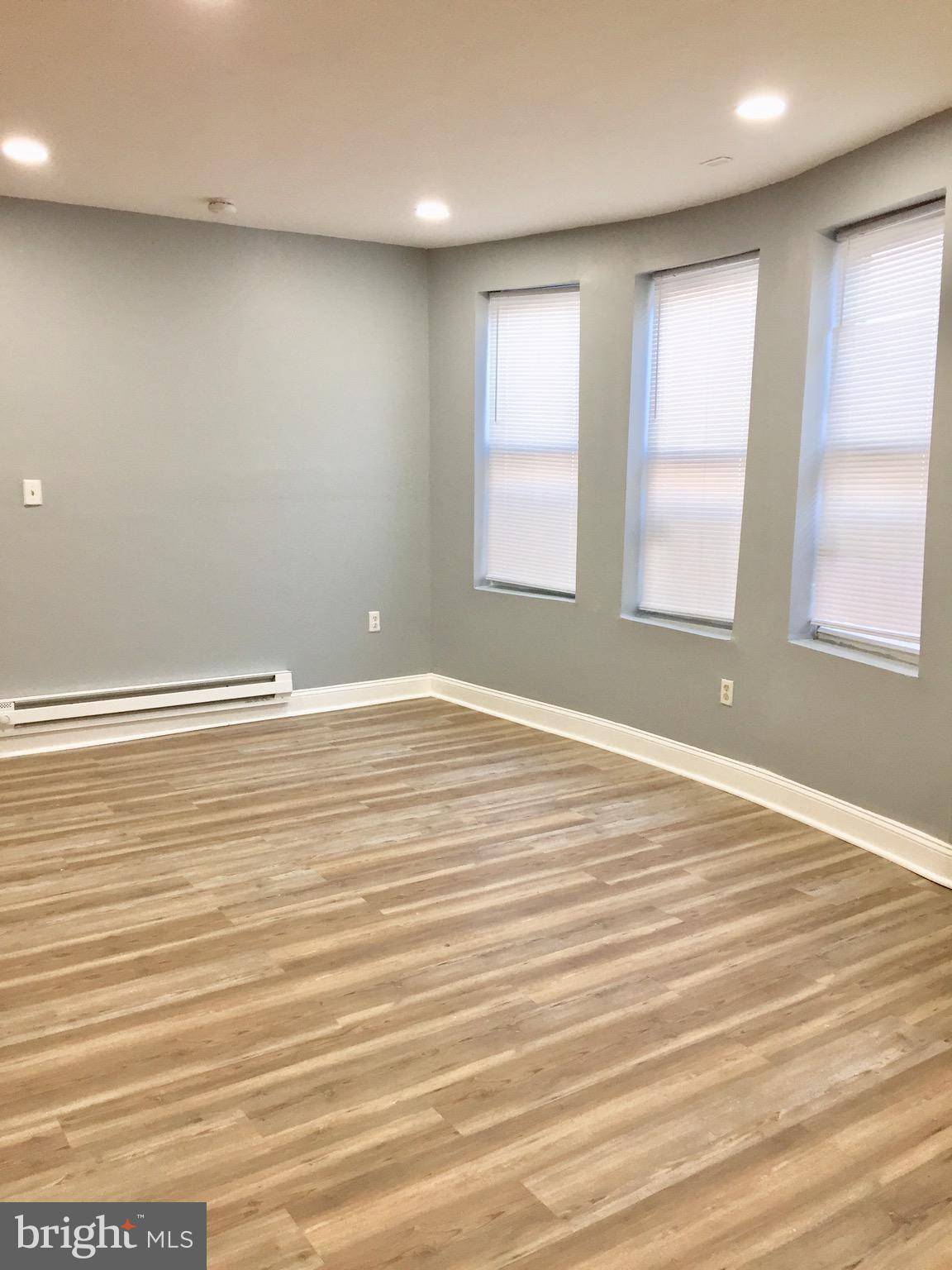 Philadelphia, PA 19151,417 N SALFORD ST N #2