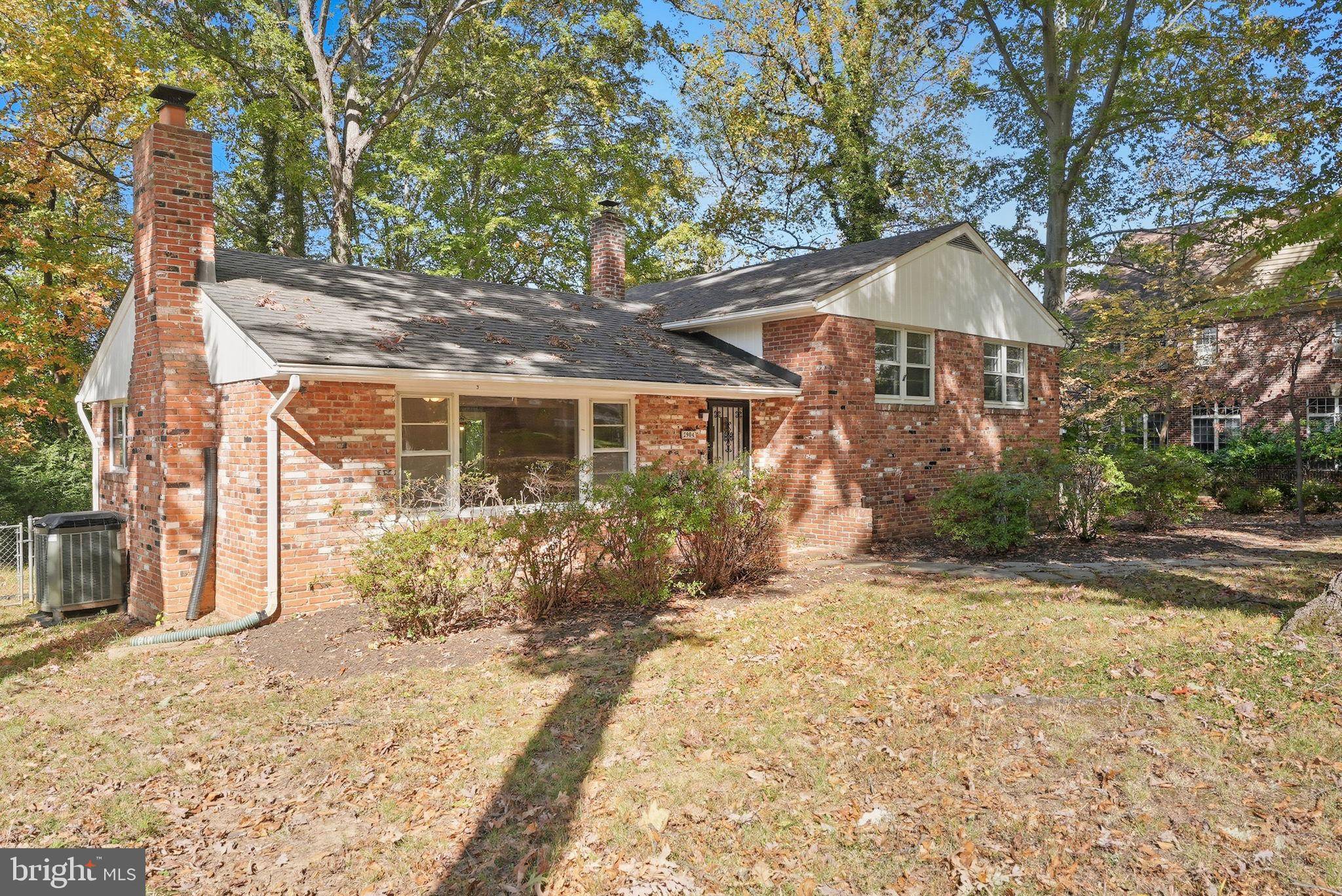 Fairfax, VA 22031,2904 SWANEE LN