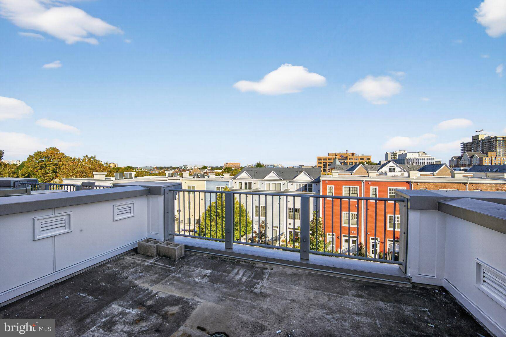 Alexandria, VA 22314,930 PETE JONES WAY