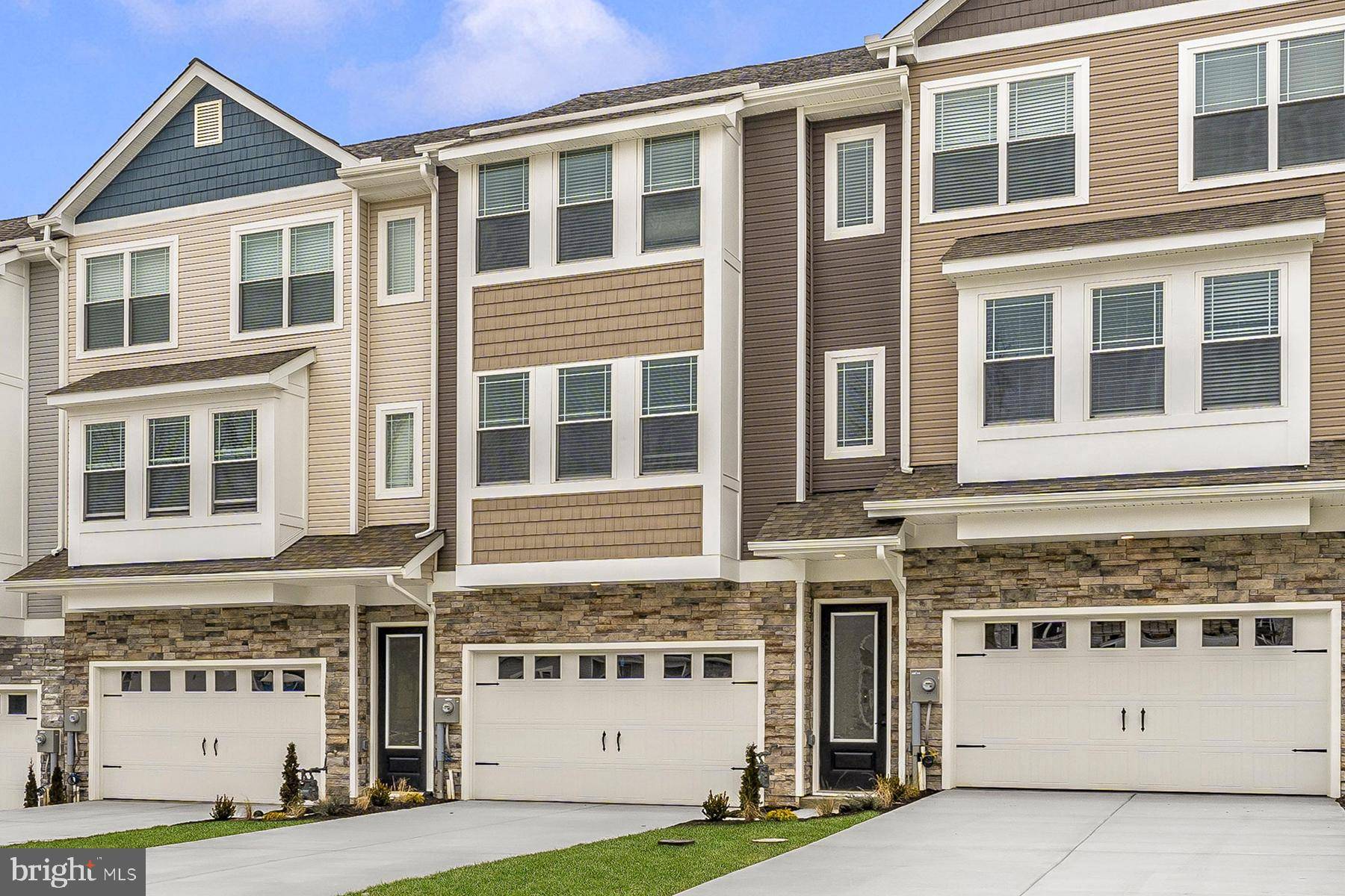 Waynesboro, PA 17268,548 BARTHOLOMEW DR