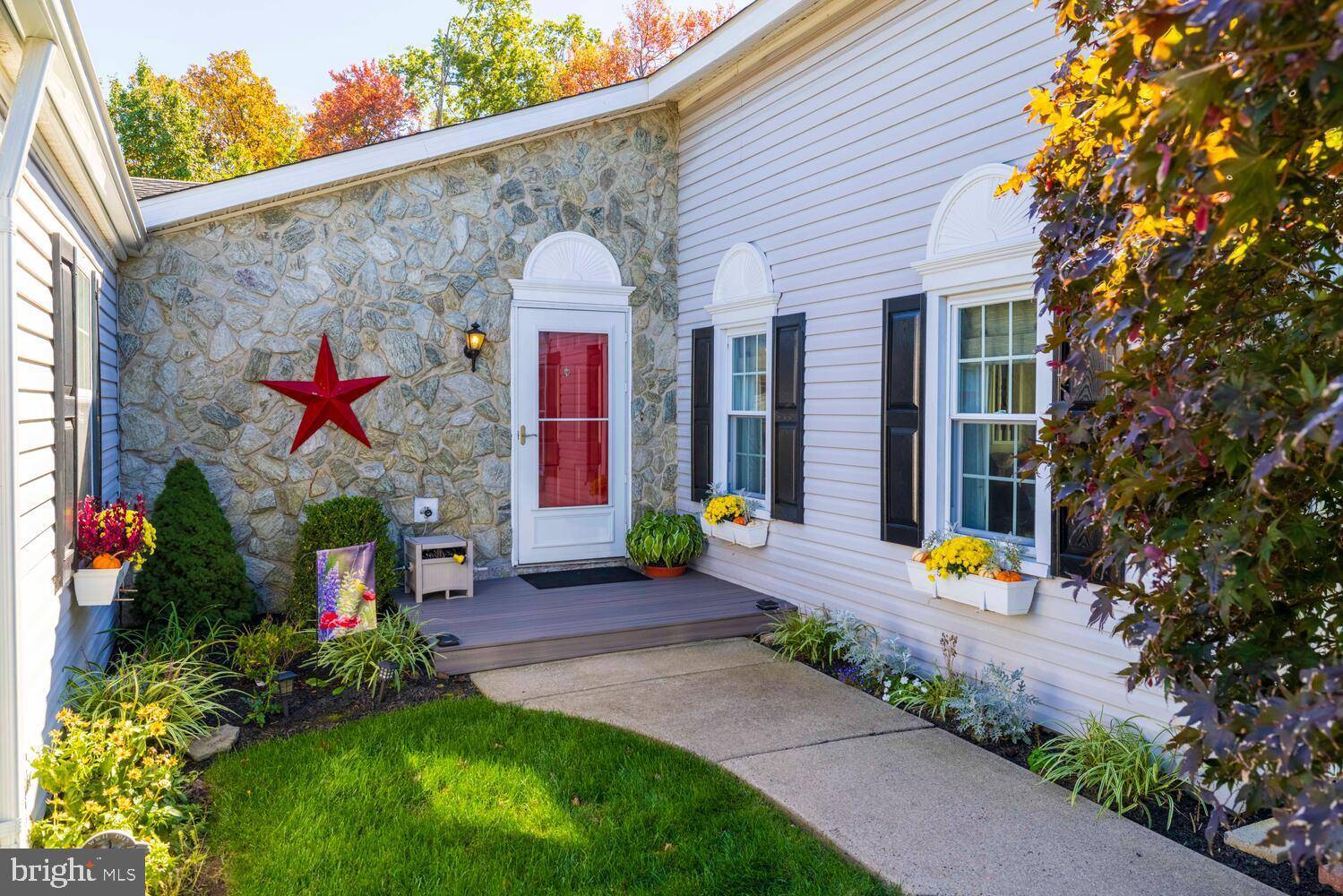 New Hope, PA 18938,158 GROUSE CIR