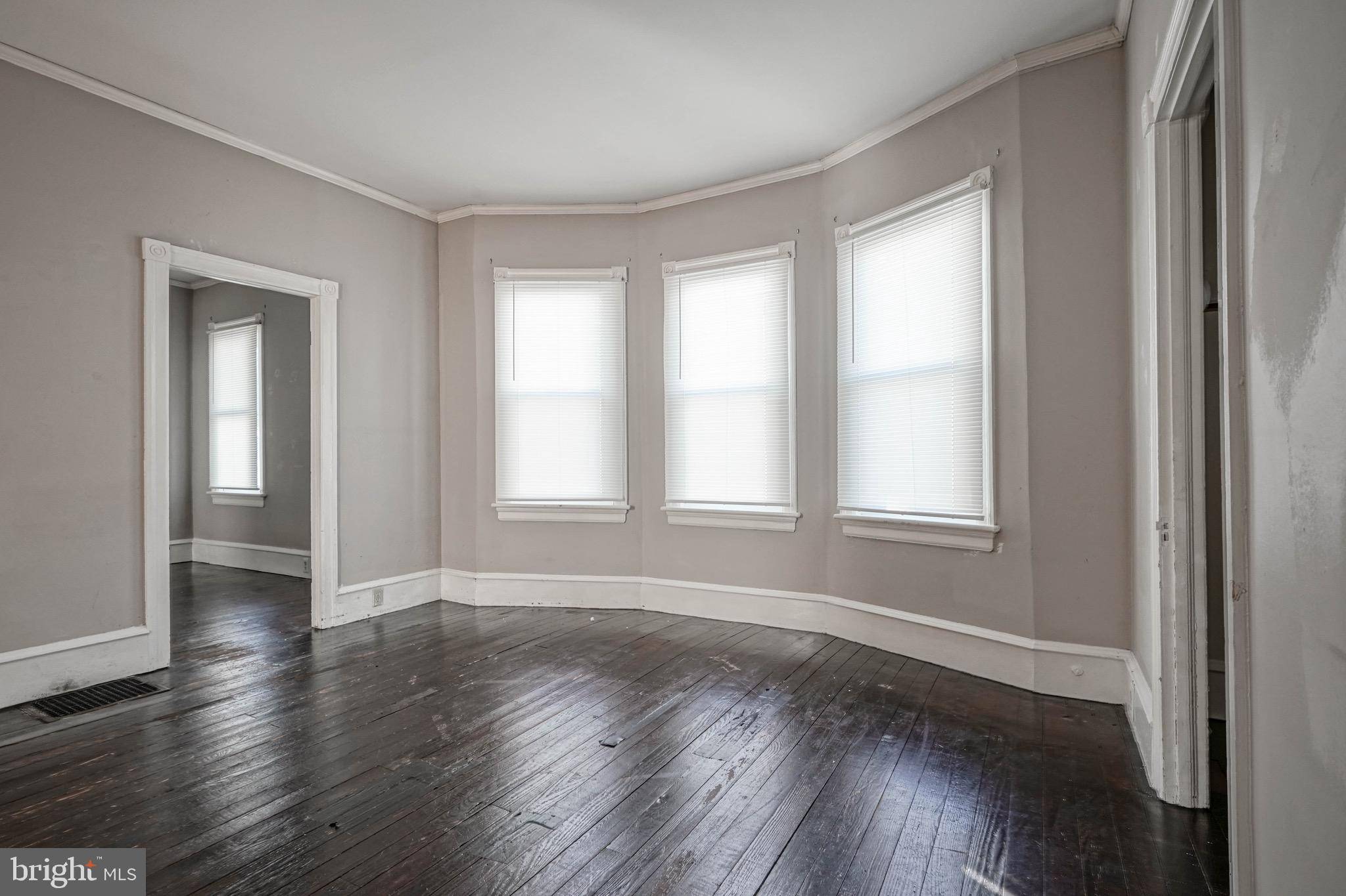 Williamstown, NJ 08094,37 CARROLL AVE