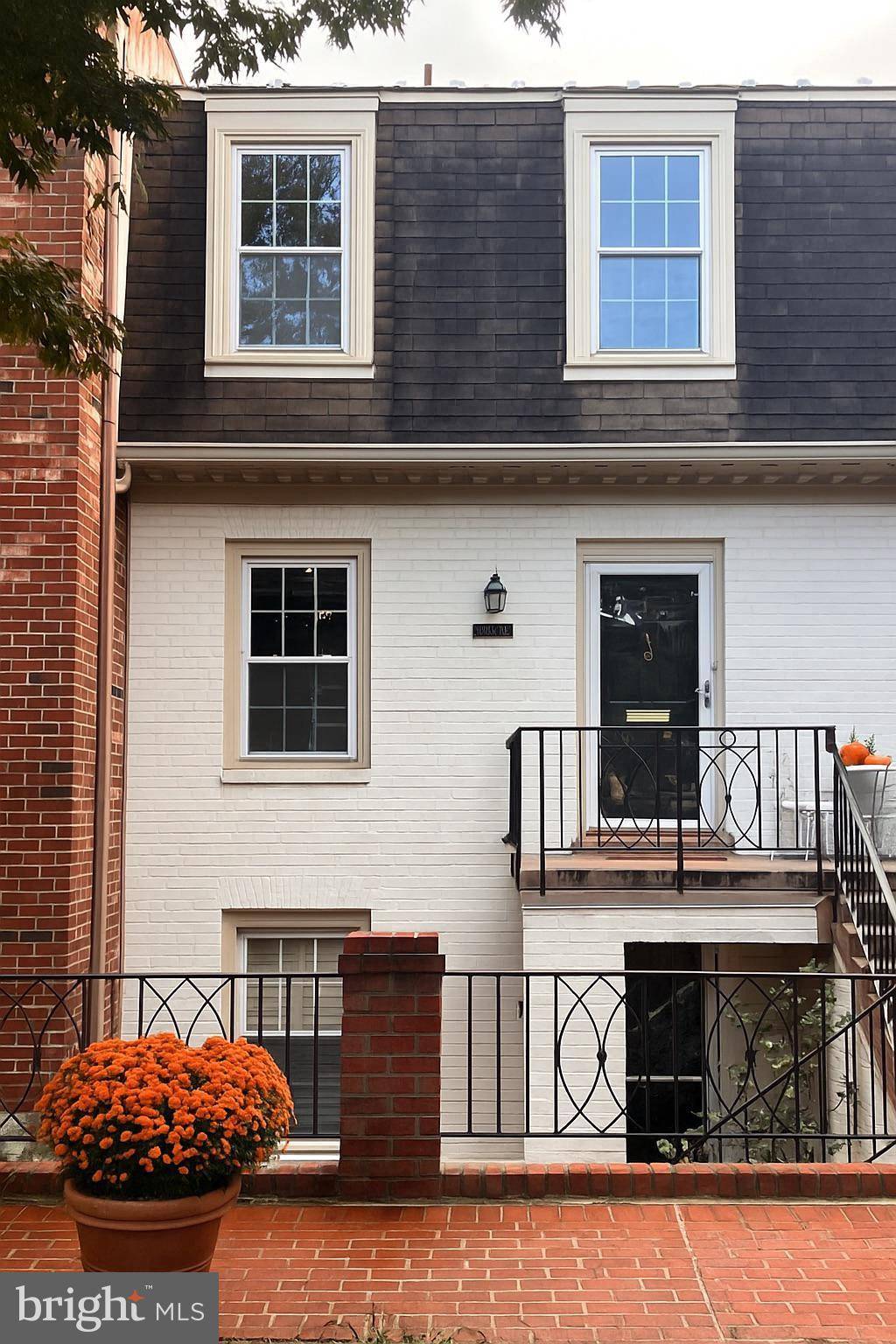 Washington, DC 20016,3291 SUTTON PL NW #A