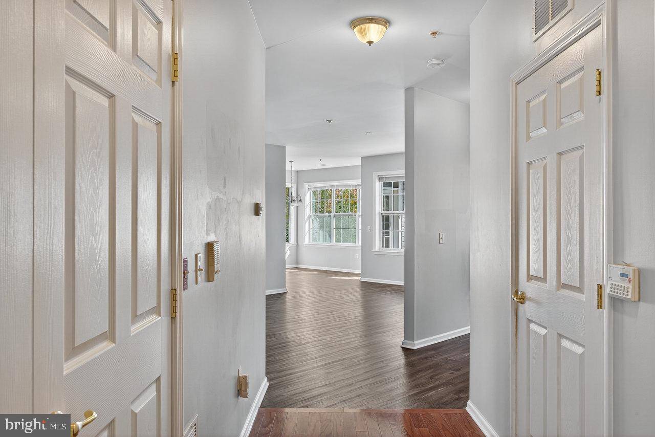 Ewing, NJ 08618,127 TIMBERLAKE DR