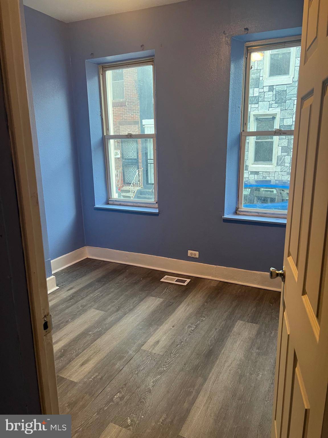 Philadelphia, PA 19134,661 E CLEMENTINE ST