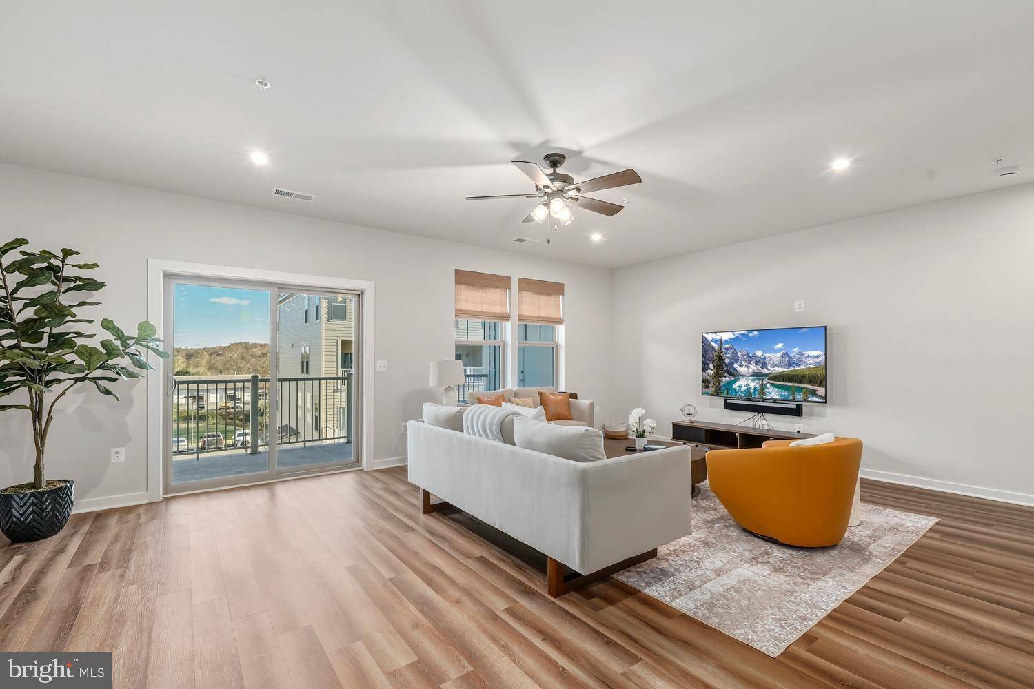 Manassas Park, VA 20111,609-B PERCY PL