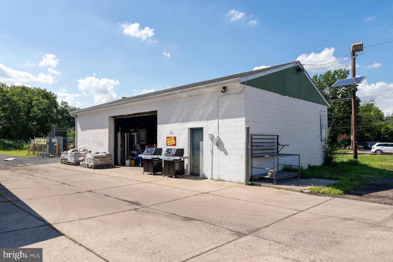 Mount Laurel, NJ 08054,100 ARK RD