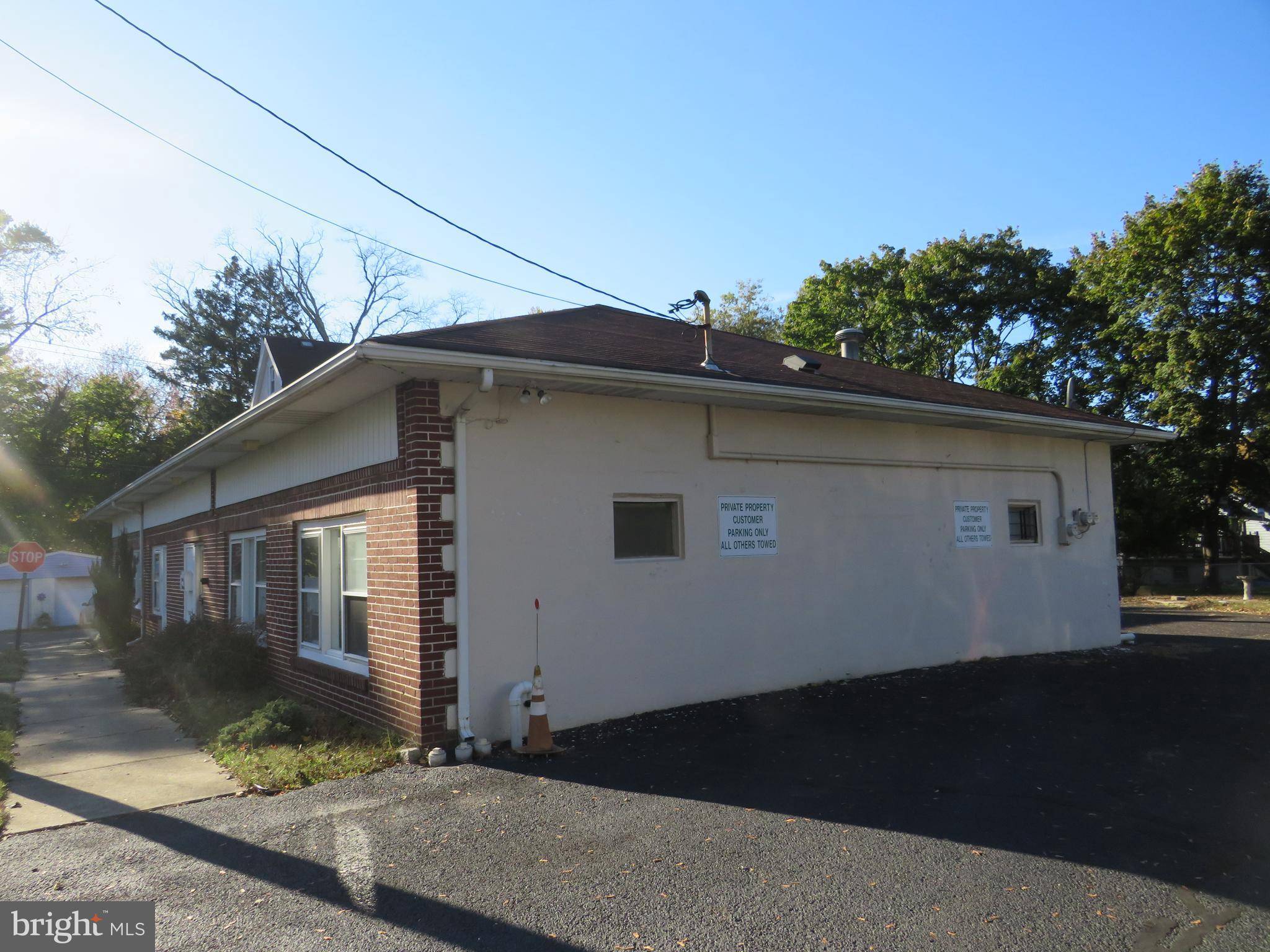 Lawrence, NJ 08648,152 ALTAMAWR AVE