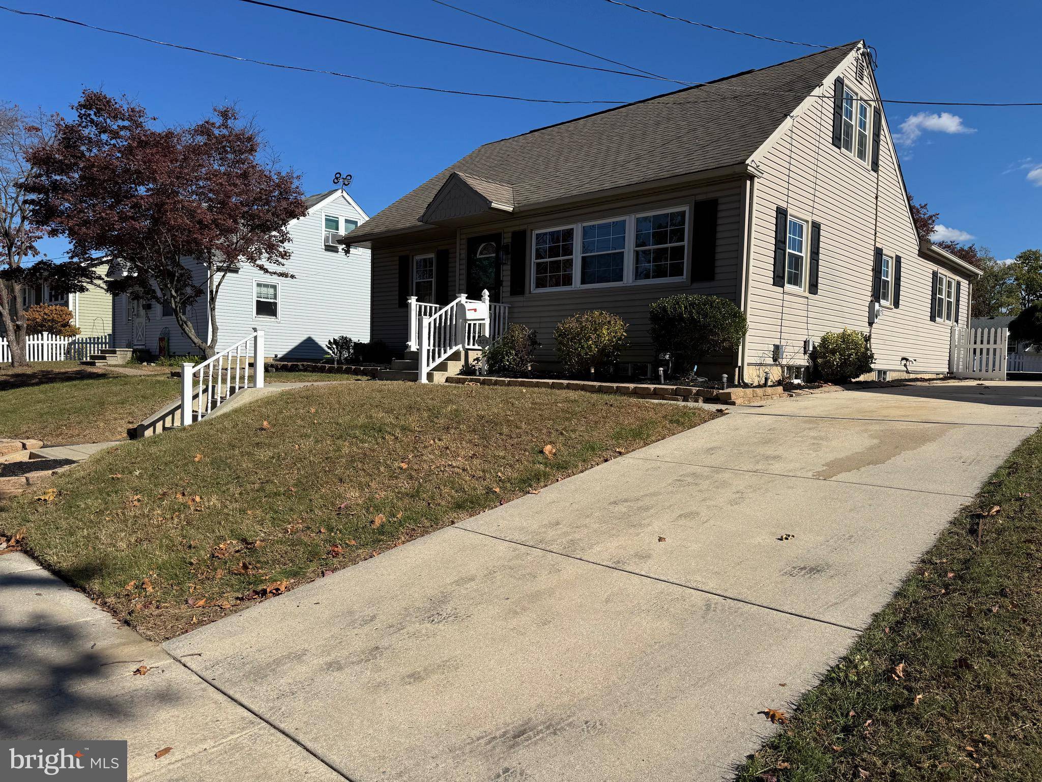 Gloucester City, NJ 08030,374 WALNUT AVE