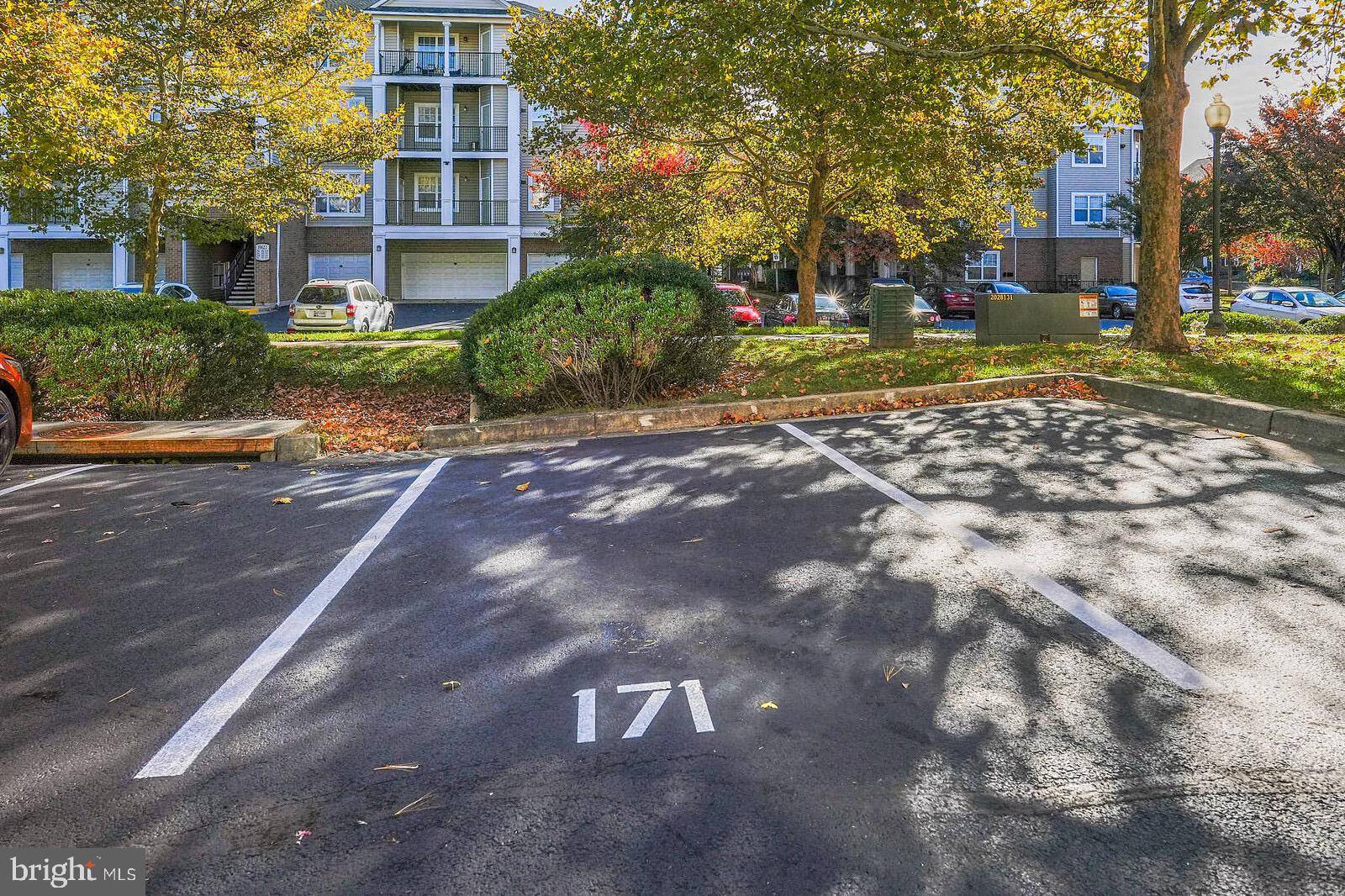 Germantown, MD 20874,19625 GALWAY BAY CIR #104