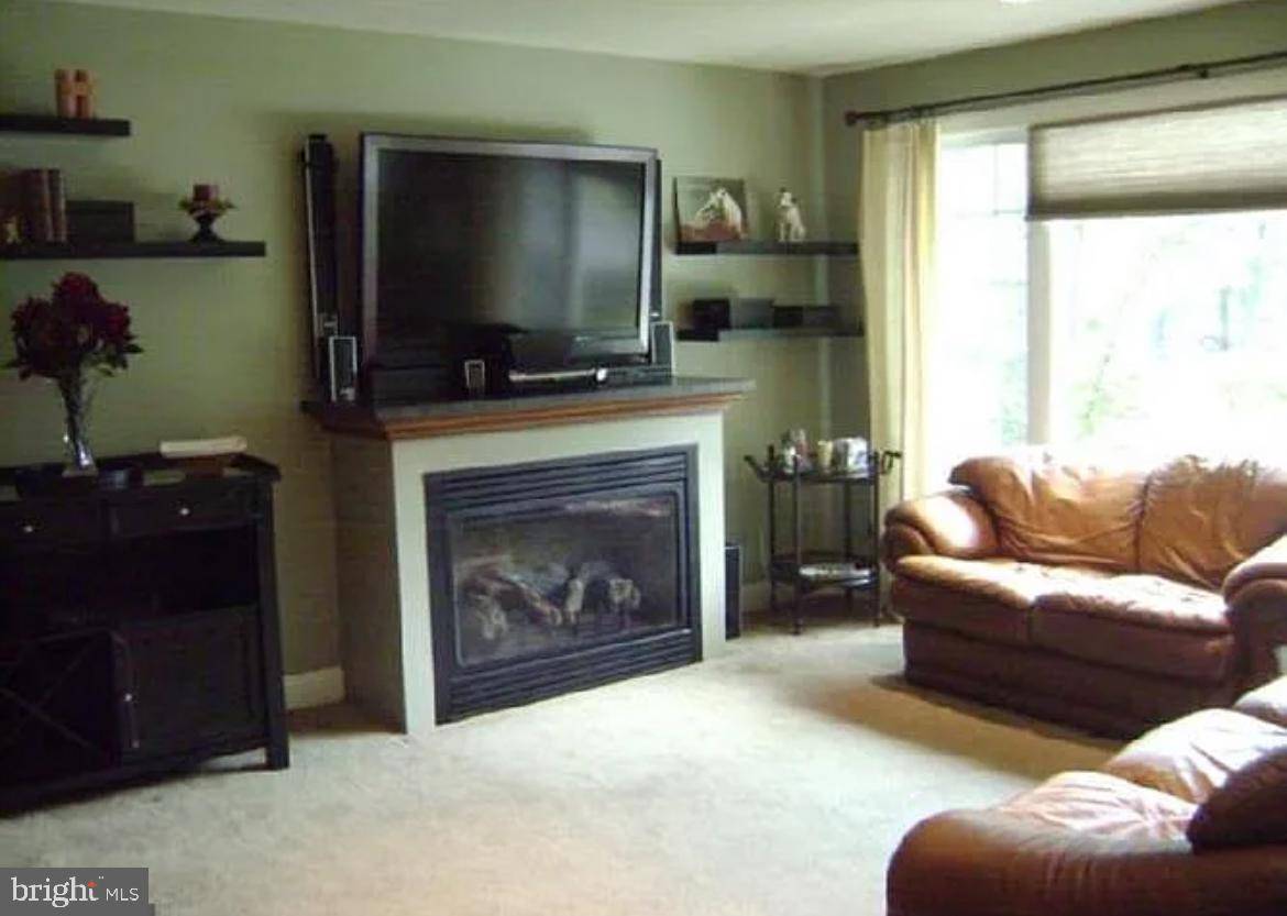 Cherry Hill, NJ 08034,73 GREENVALE RD