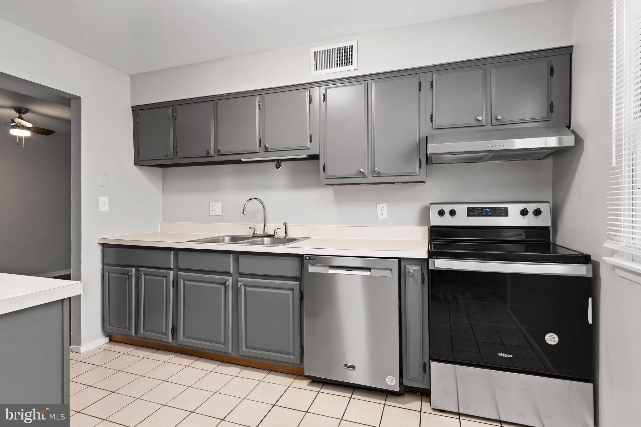 Mechanicsburg, PA 17050,4341 CARLISLE PIKE #C4