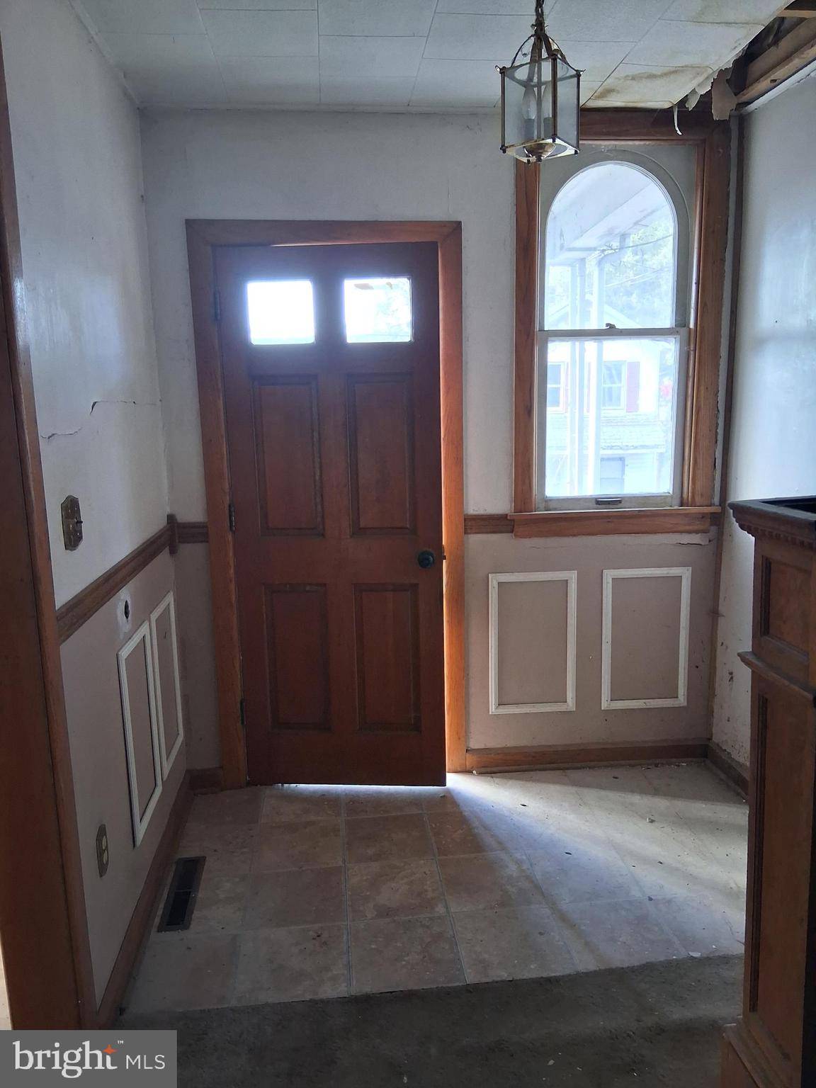 Cumberland, MD 21502,920 MARYLAND AVE