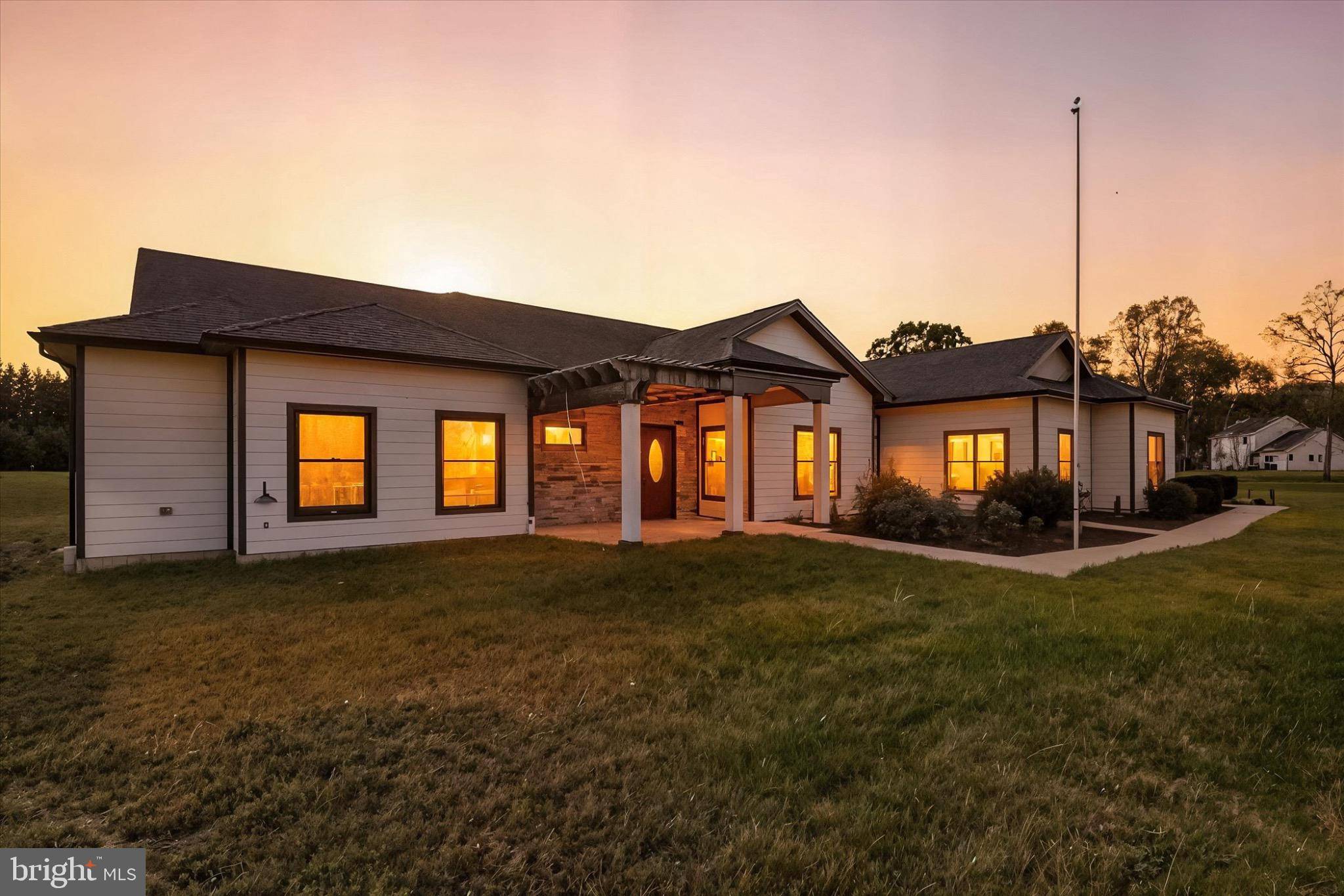 Gaithersburg, MD 20882,8368 HAWKINS CREAMERY RD