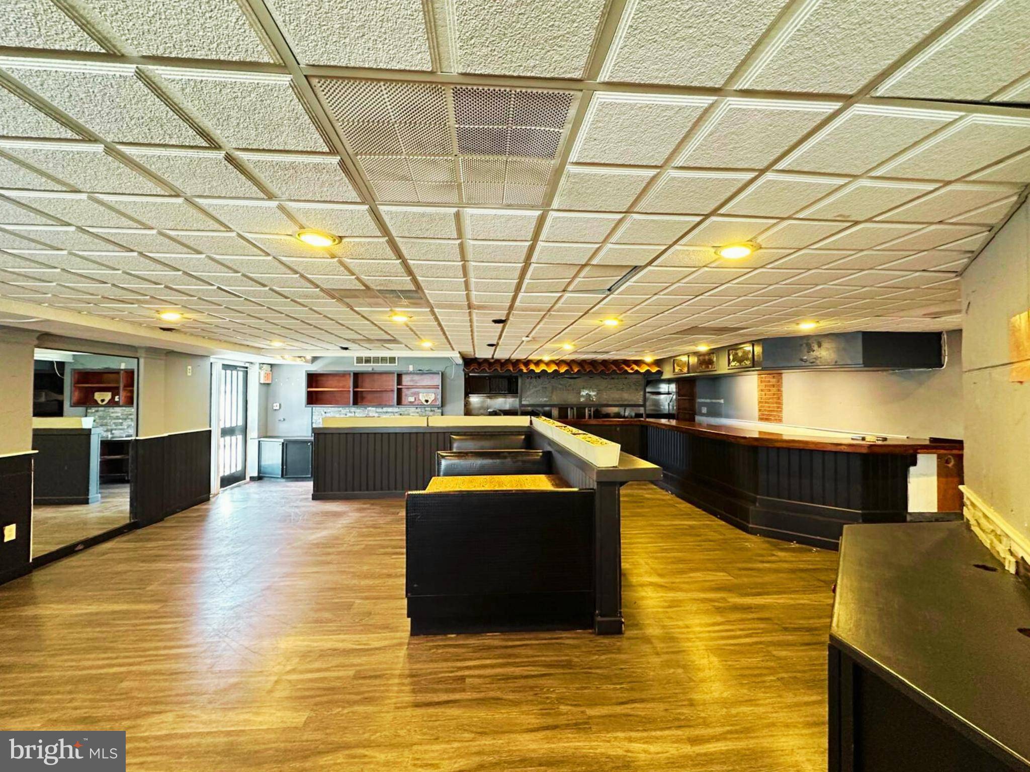 East Windsor, NJ 08520,460 E ROUTE 33