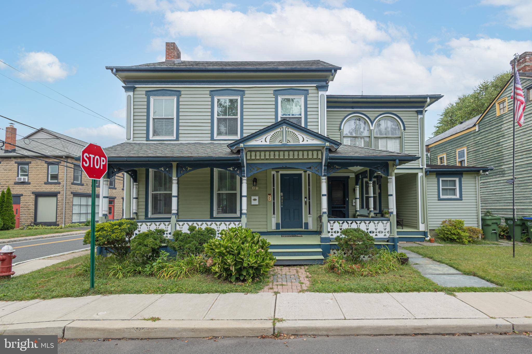 Frenchtown, NJ 08825,17 2ND ST