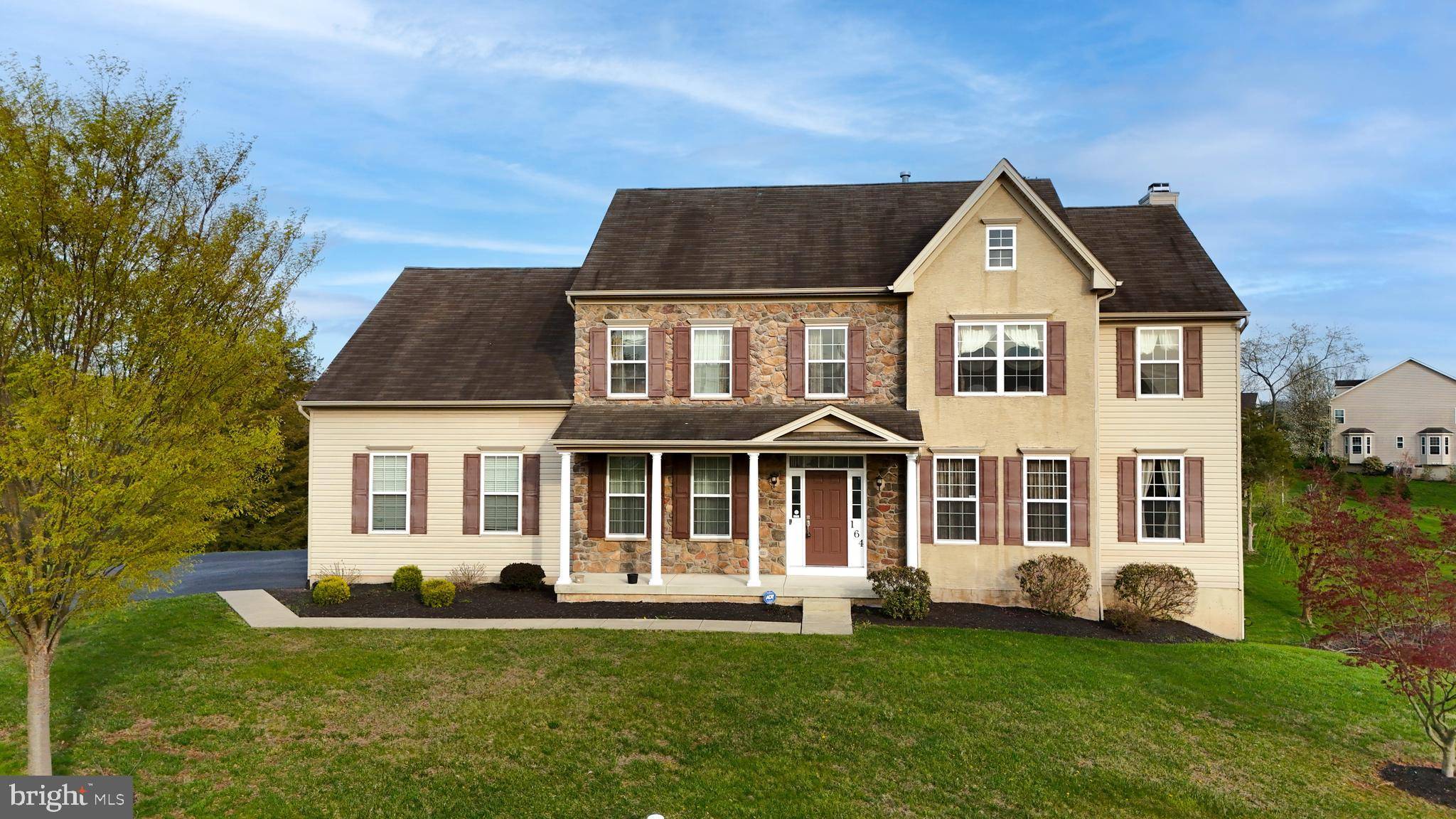 Douglassville, PA 19518,164 MEADOWSIDE DR