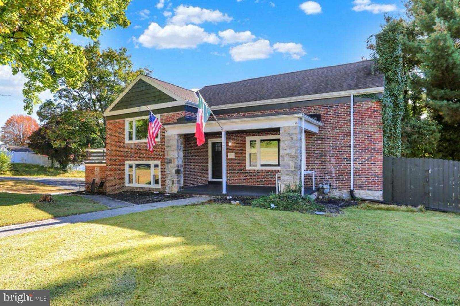 Reading, PA 19606,923 CARSONIA AVE