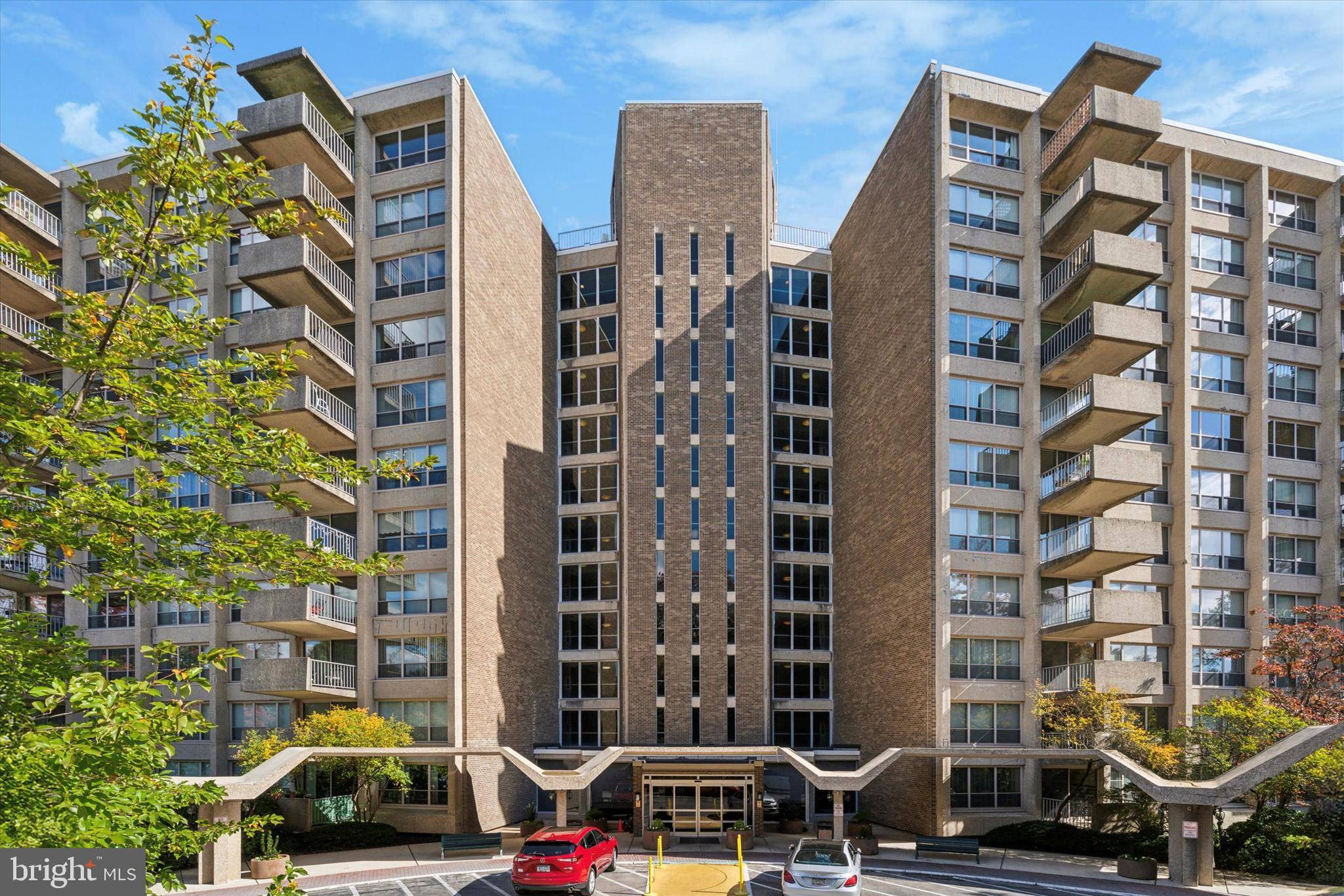 Wynnewood, PA 19096,1001 CITY AVE. #W-1004