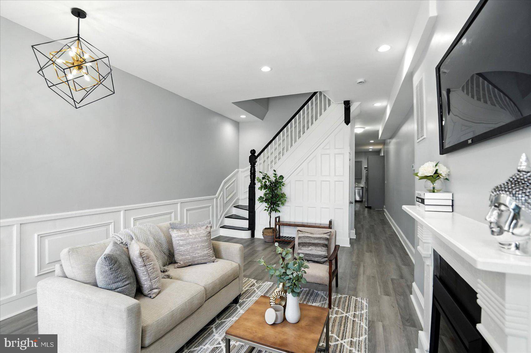 Baltimore, MD 21213,1628 E BIDDLE ST