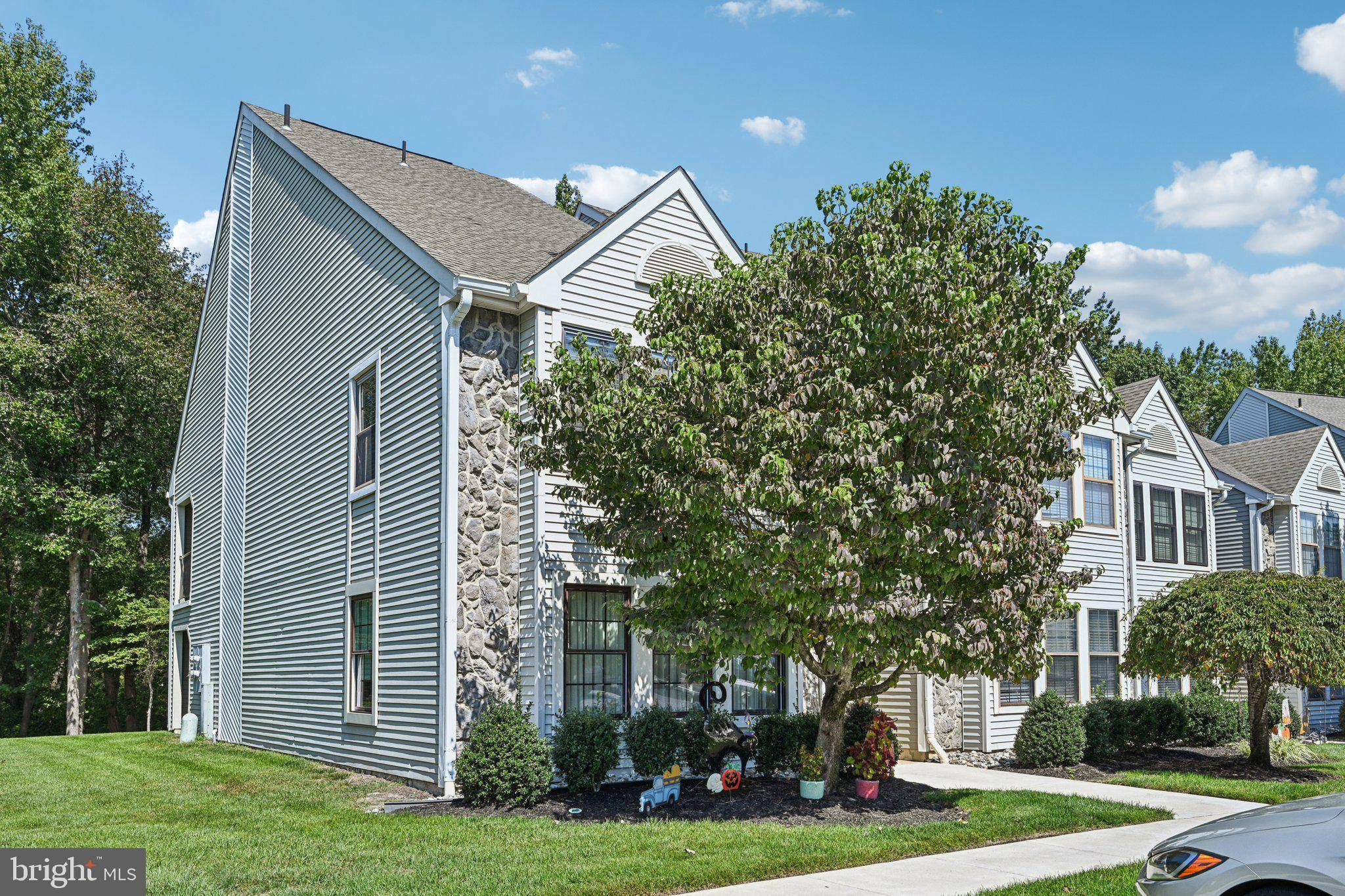 Marlton, NJ 08053,44 BRIDGEWATER DR