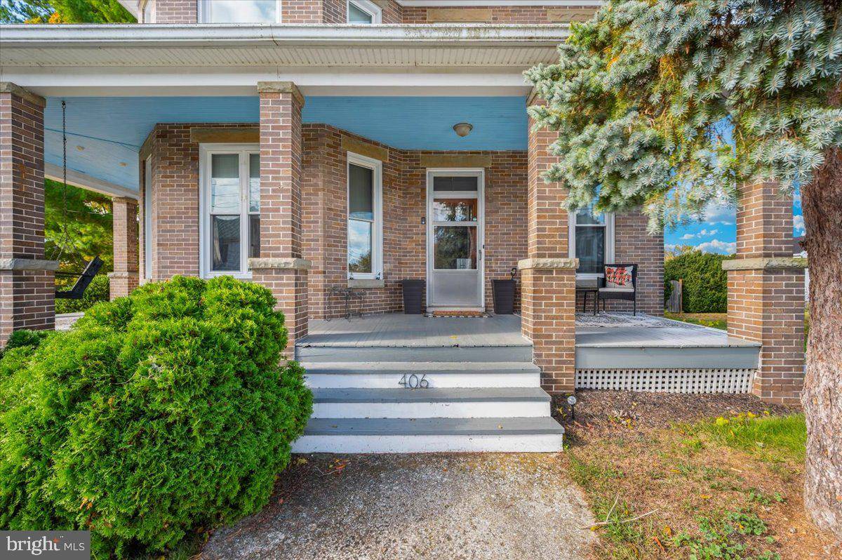 Myersville, MD 21773,406 MAIN