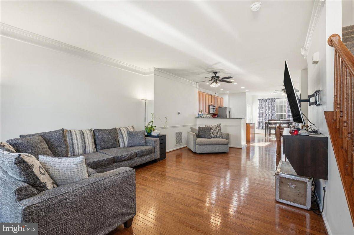 Leesburg, VA 20176,561 EDMONTON TER NE