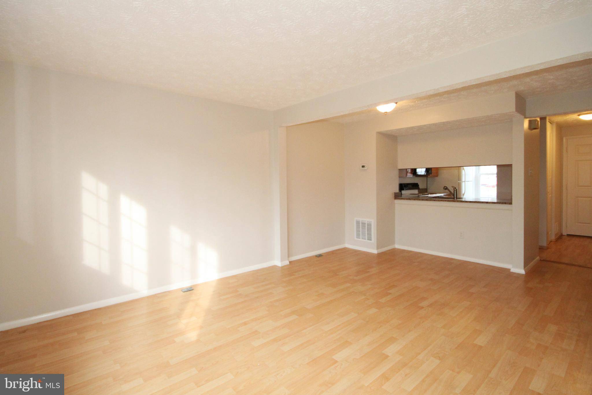 Springfield, VA 22153,8032 GRANDVIEW CT