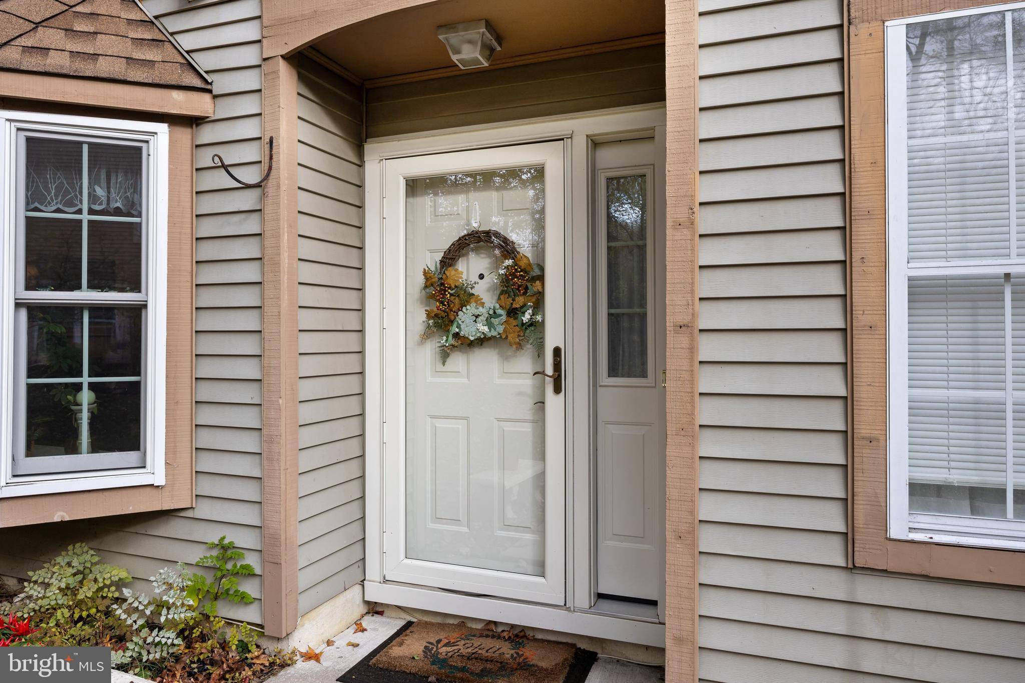 Mount Laurel, NJ 08054,21 LAVISTER DR