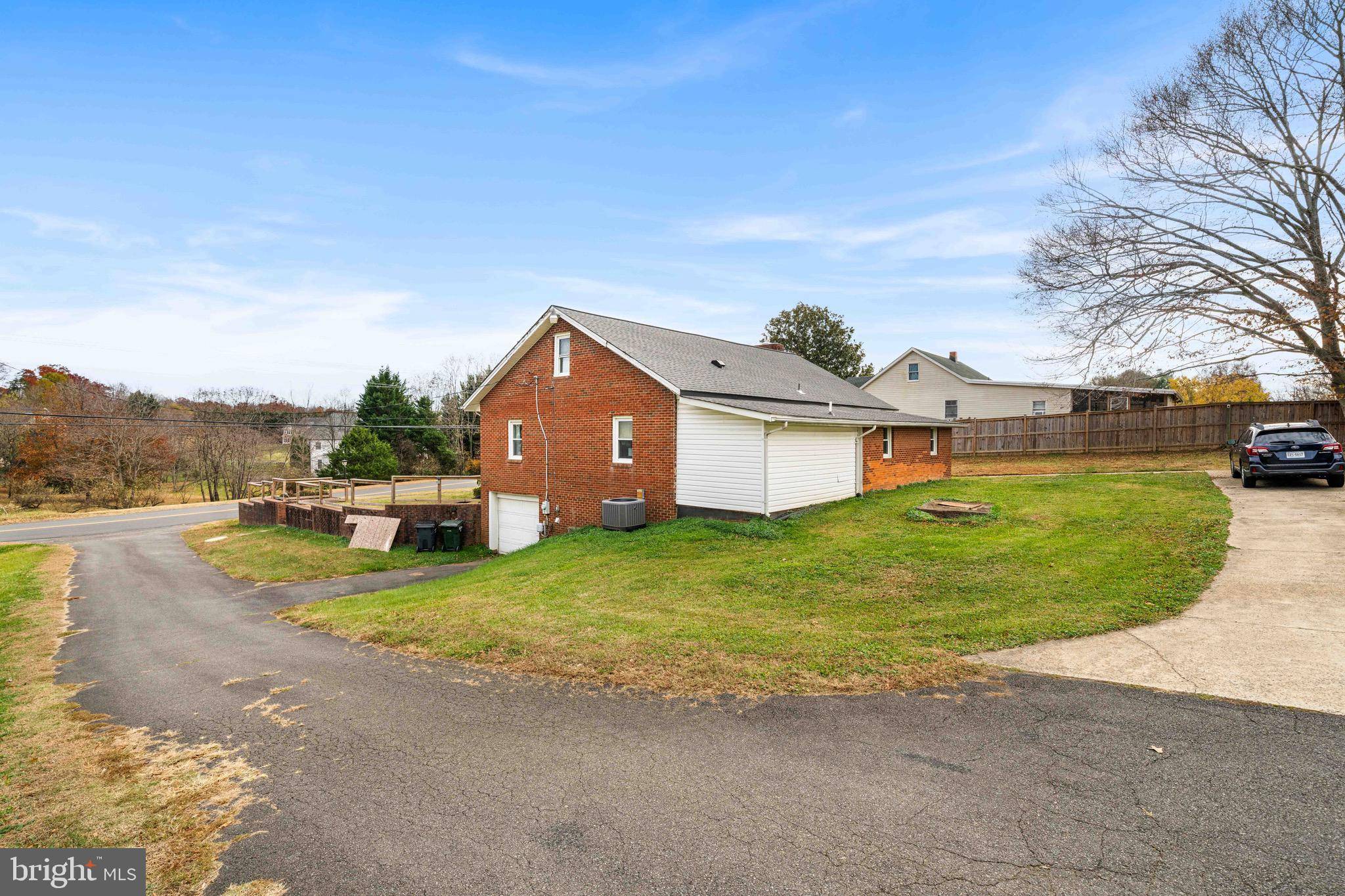 Manassas, VA 20111,10012 ELLIS RD