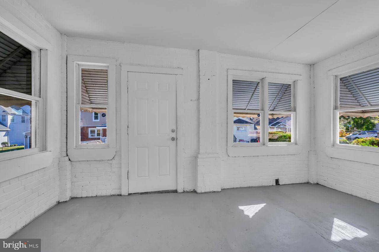 Ewing, NJ 08638,125 ROBBINS AVE