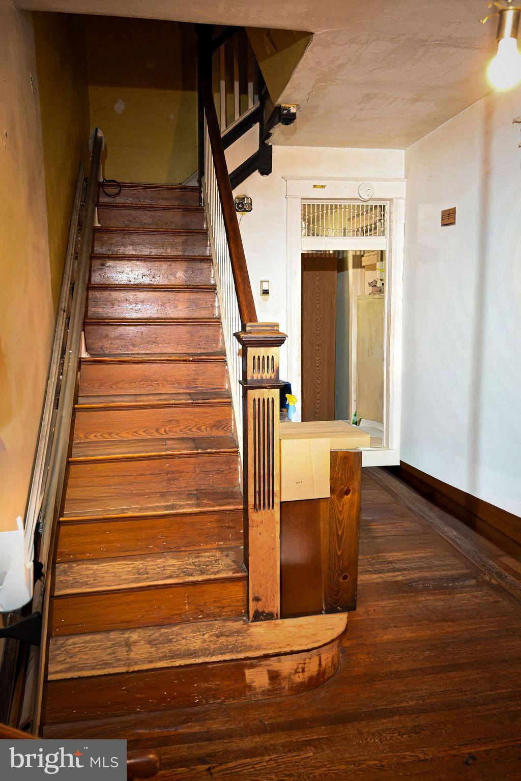 Baltimore, MD 21229,517 N EDGEWOOD ST