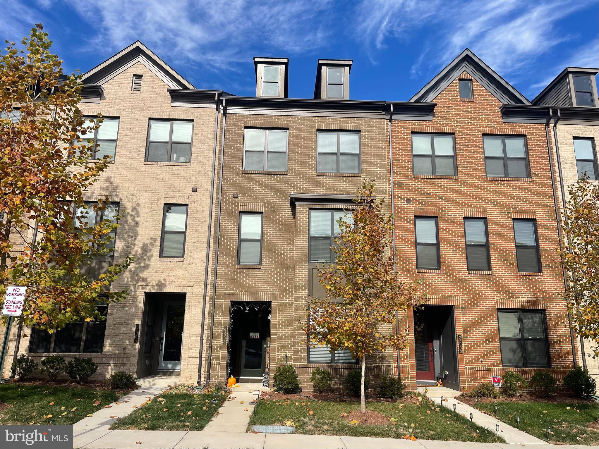 Brambleton, VA 20148,23006 SULLIVANS COVE SQ