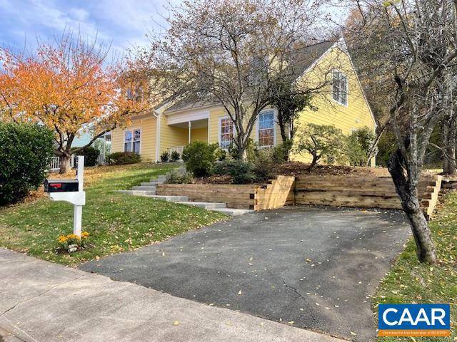 Charlottesville, VA 22902,900 LOCUST LN