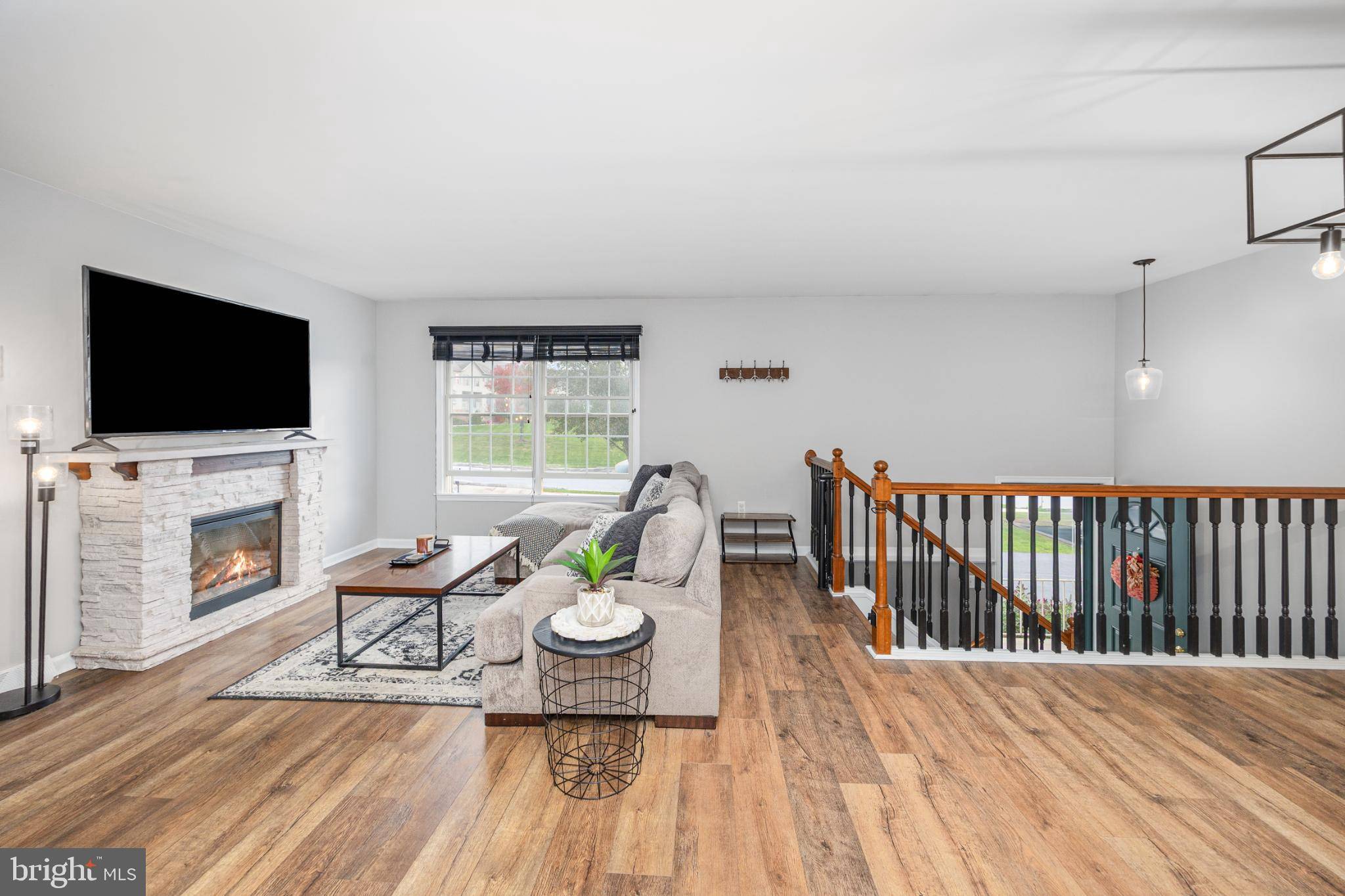 Middletown, PA 17057,912 WOODRIDGE DR