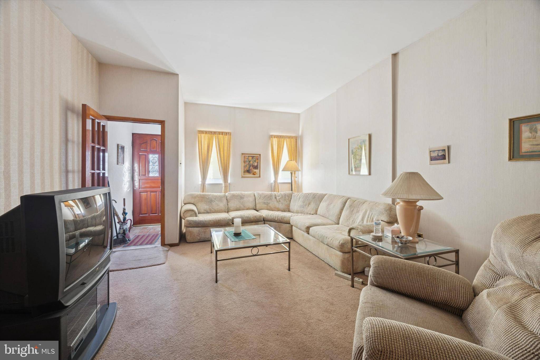 Philadelphia, PA 19148,2020 S 9TH ST