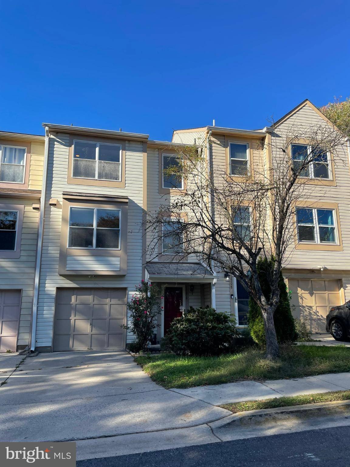 Gaithersburg, MD 20879,11206 WHITE BARN CT