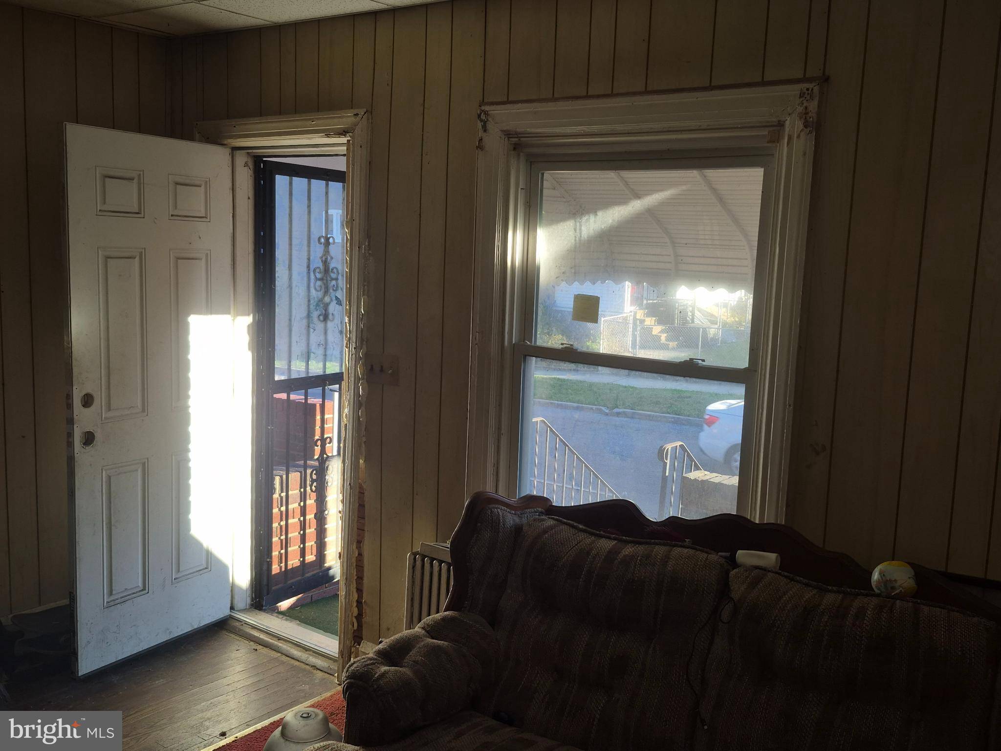 Baltimore, MD 21229,3302 W FRANKLIN ST