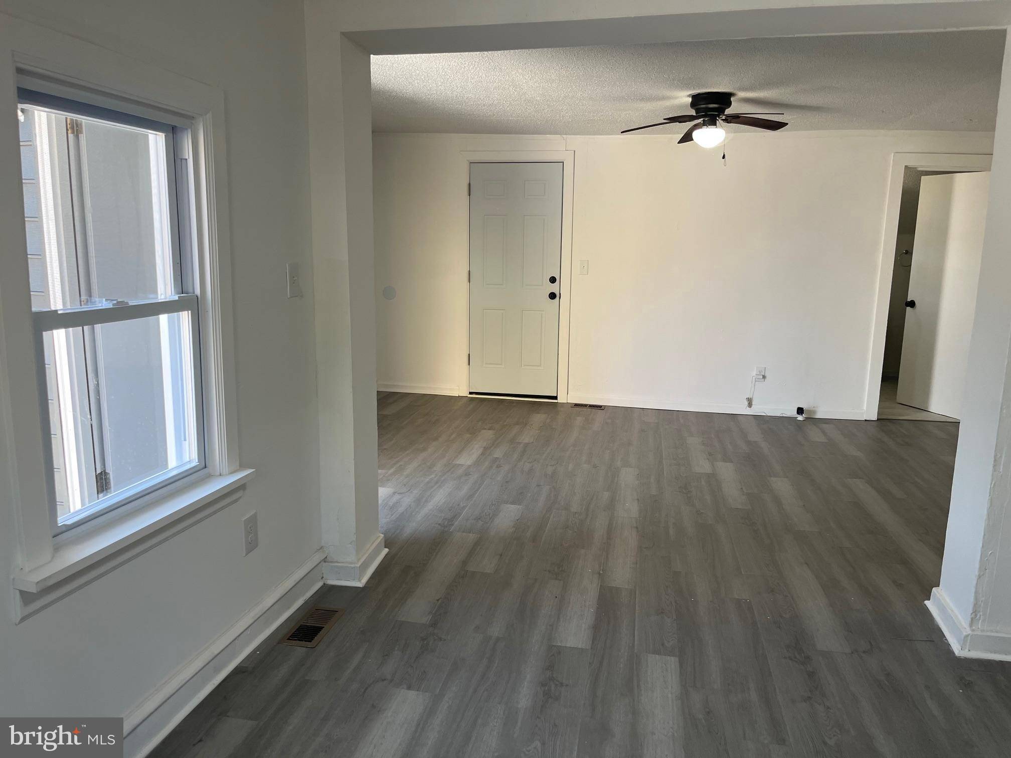 Millville, NJ 08332,725 E PINE ST