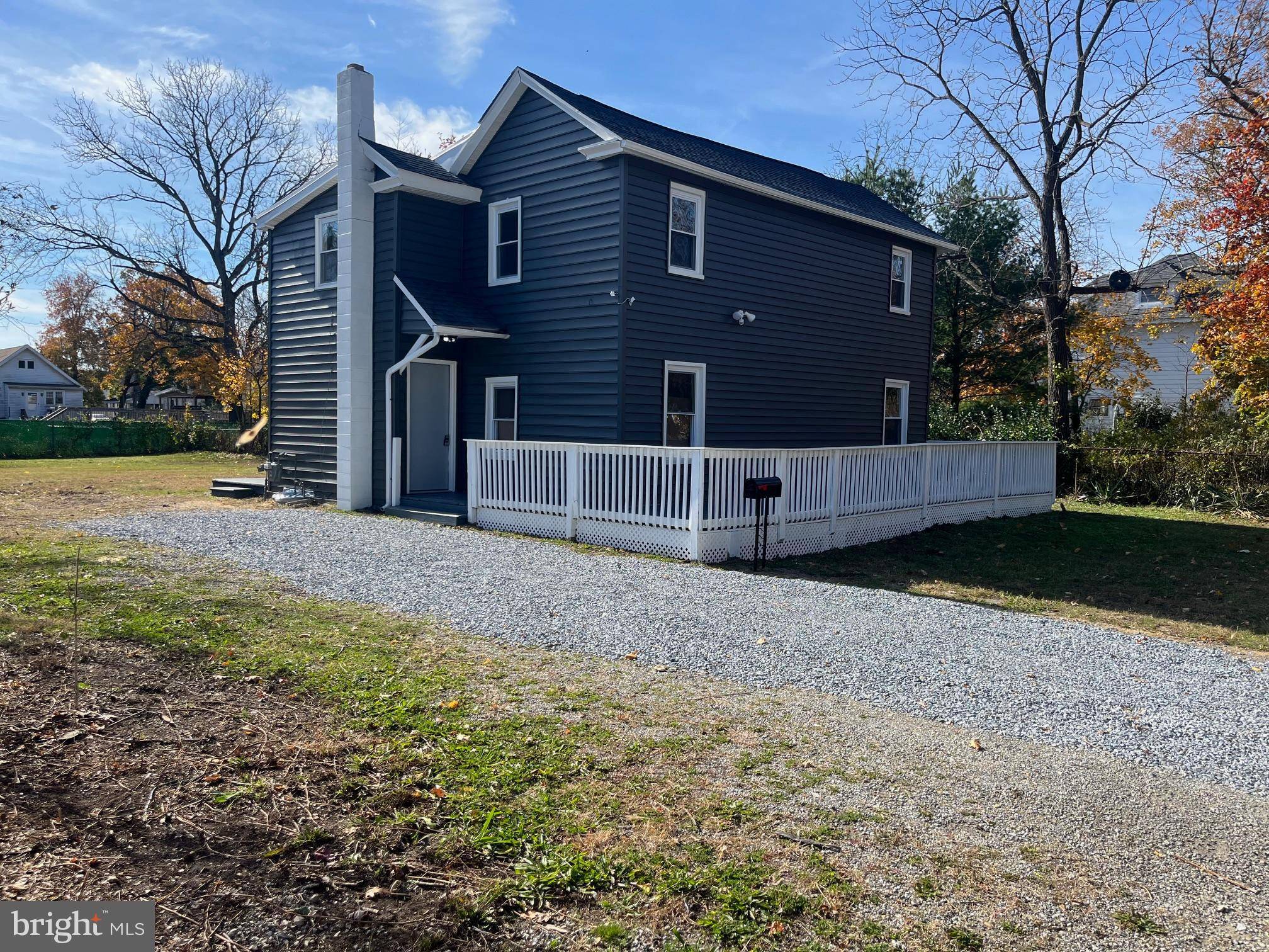 Millville, NJ 08332,725 E PINE ST