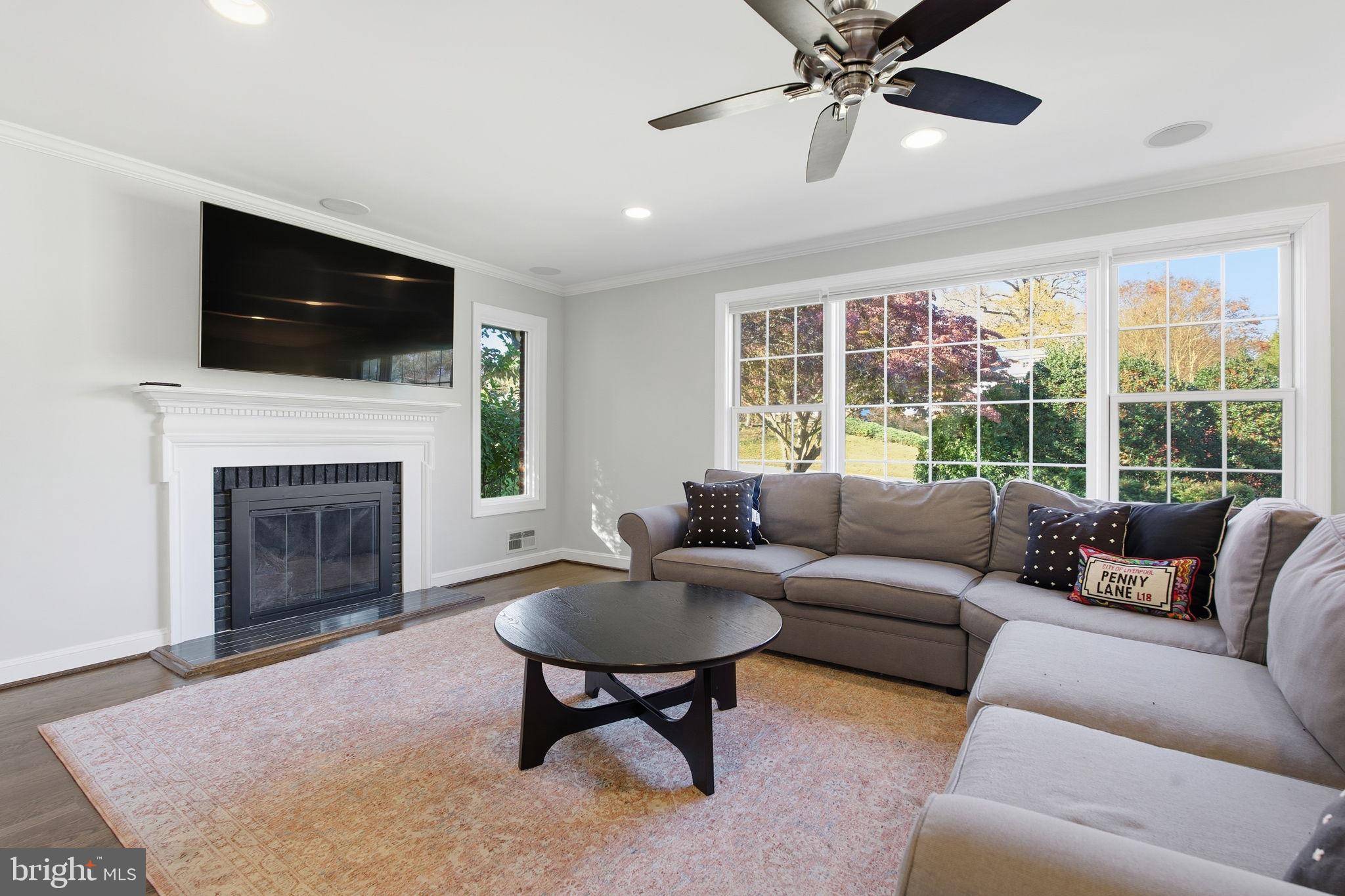 Annapolis, MD 21409,214 PROVIDENCE RD