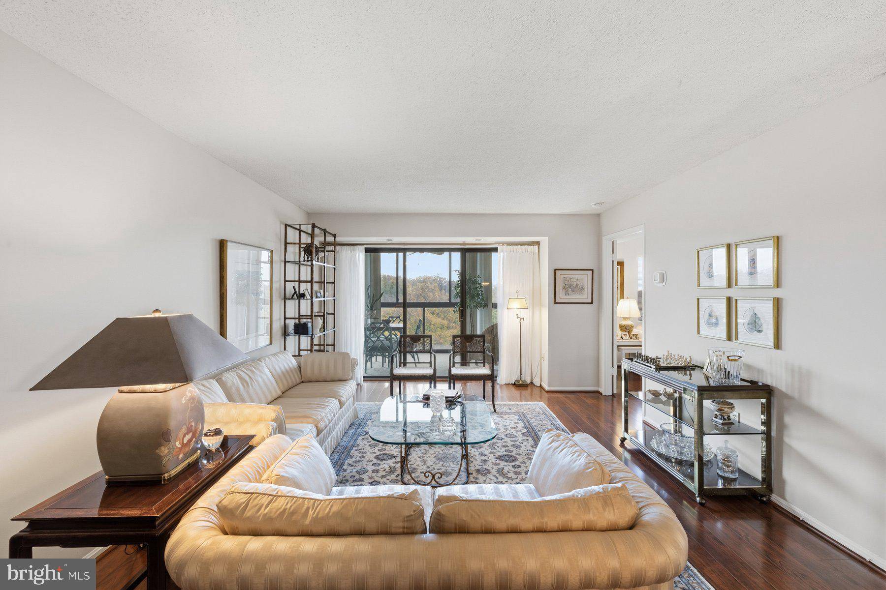 Silver Spring, MD 20906,15107 INTERLACHEN DR #2-822