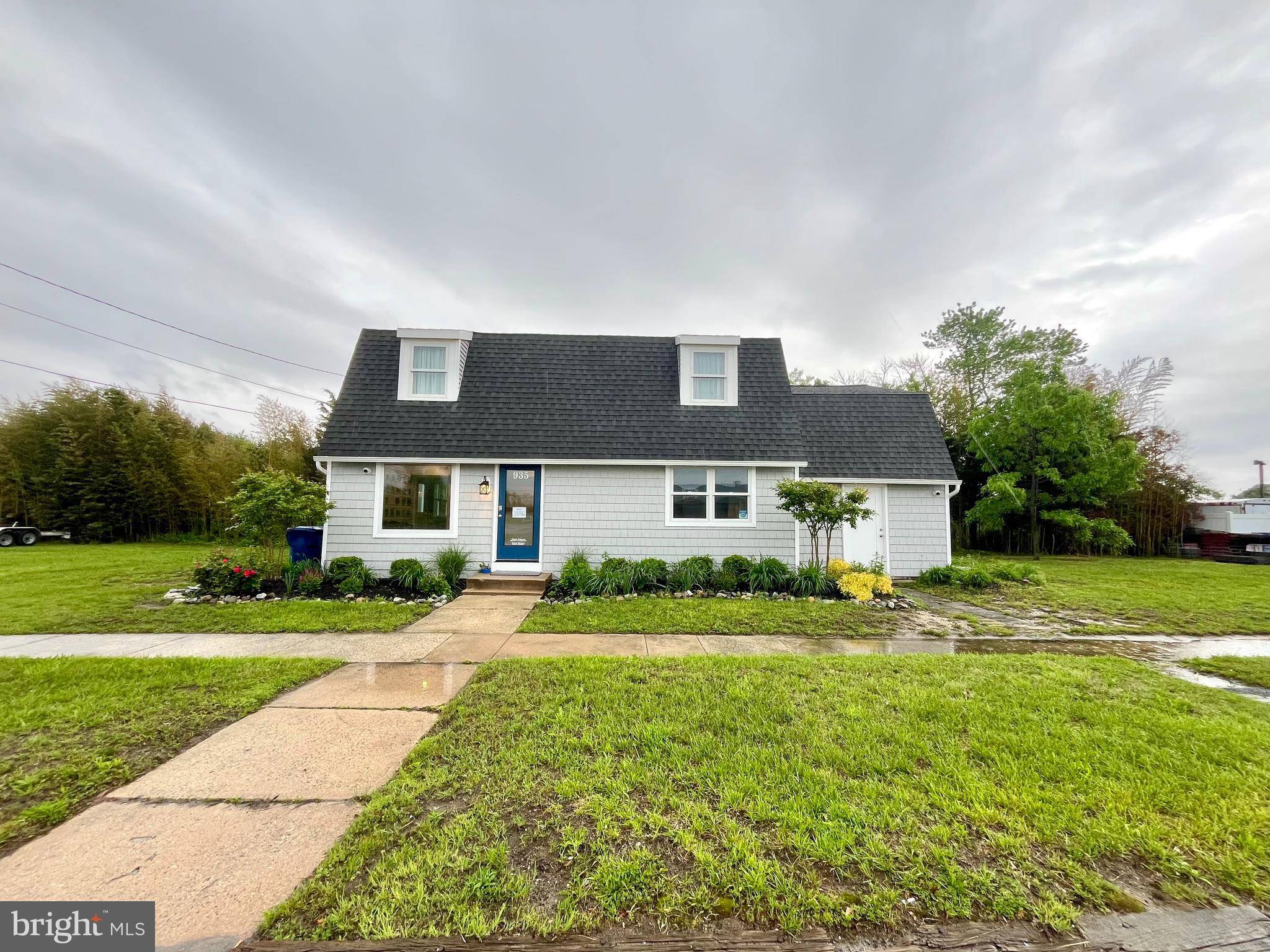 Little Egg Harbor Twp, NJ 08087,935 RADIO RD