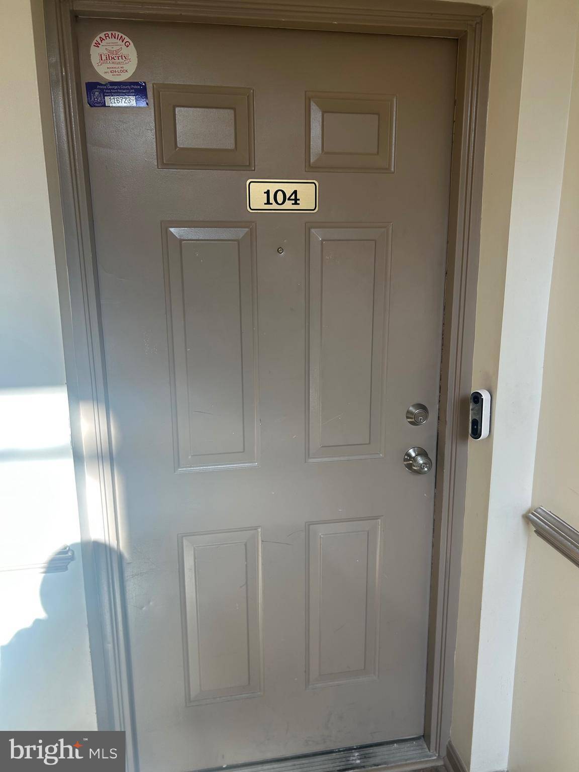 Upper Marlboro, MD 20774,9811 LAKE POINTE CT #104