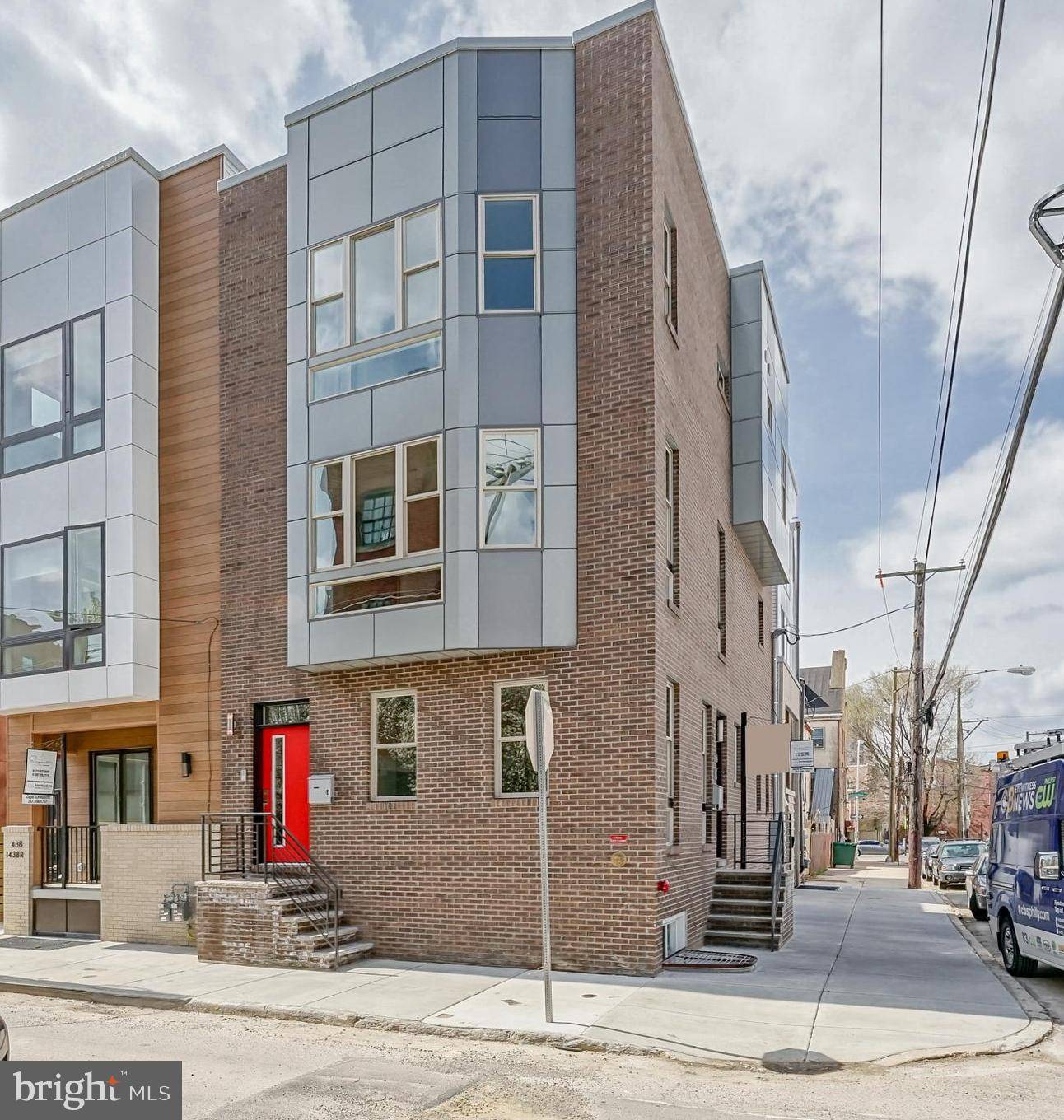 Philadelphia, PA 19122,300 W JEFFERSON ST #A