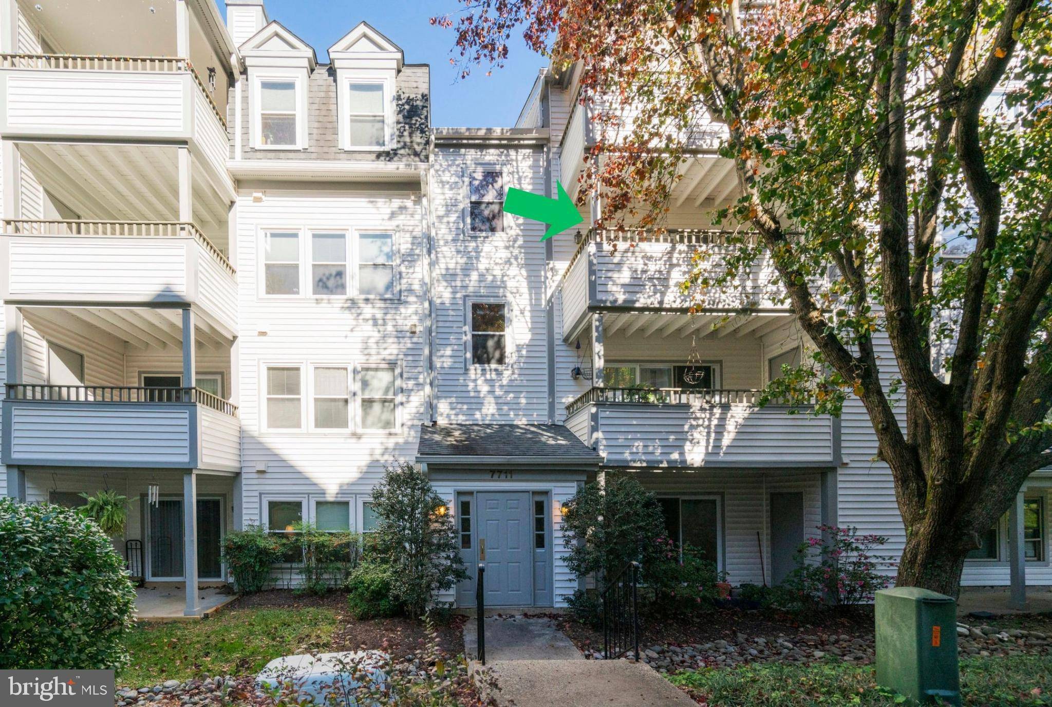 Annandale, VA 22003,7711 LAFAYETTE FOREST DR #22